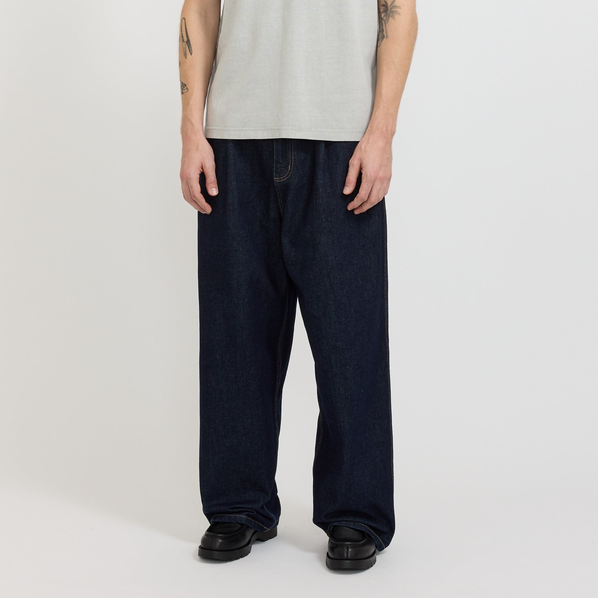 Larriet | Frederick Pant Indigo Denim | Maplestore