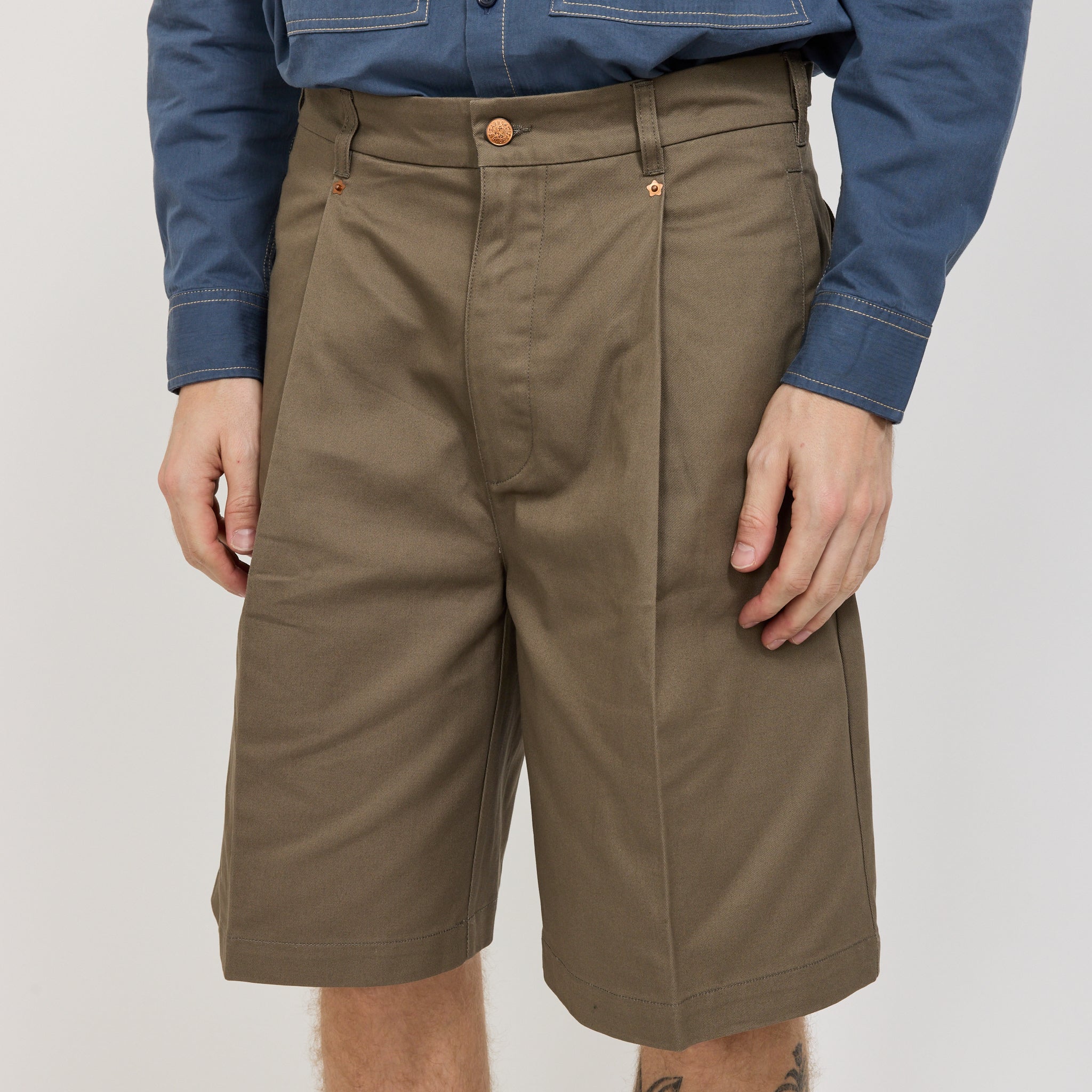 Lyu Short Stone