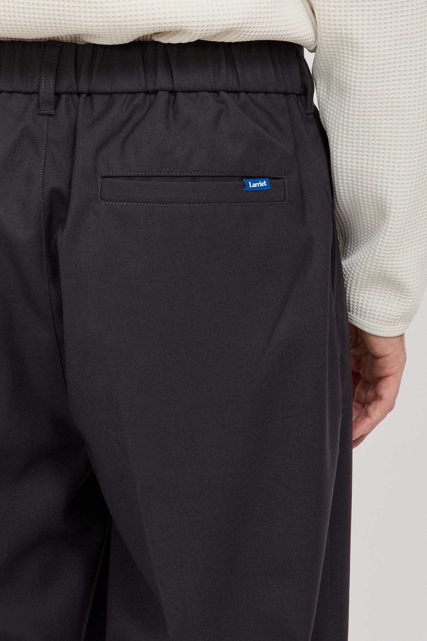 Larriet | Onder Pants Charcoal | Maplestore