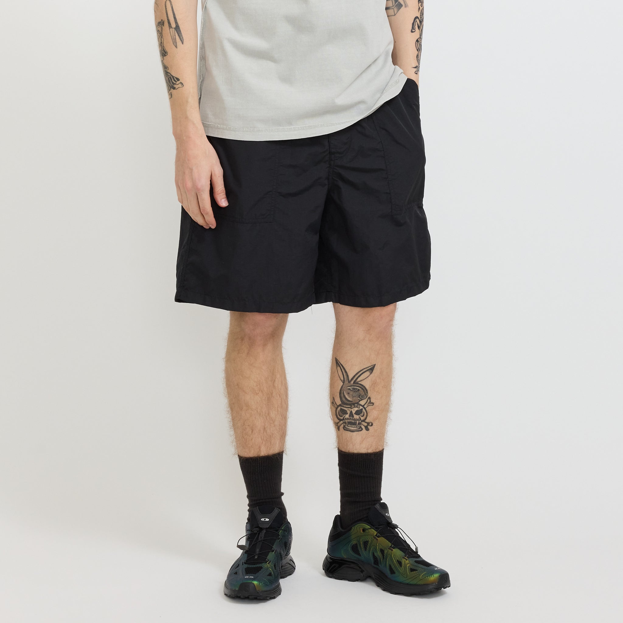 Scale Shorts Black