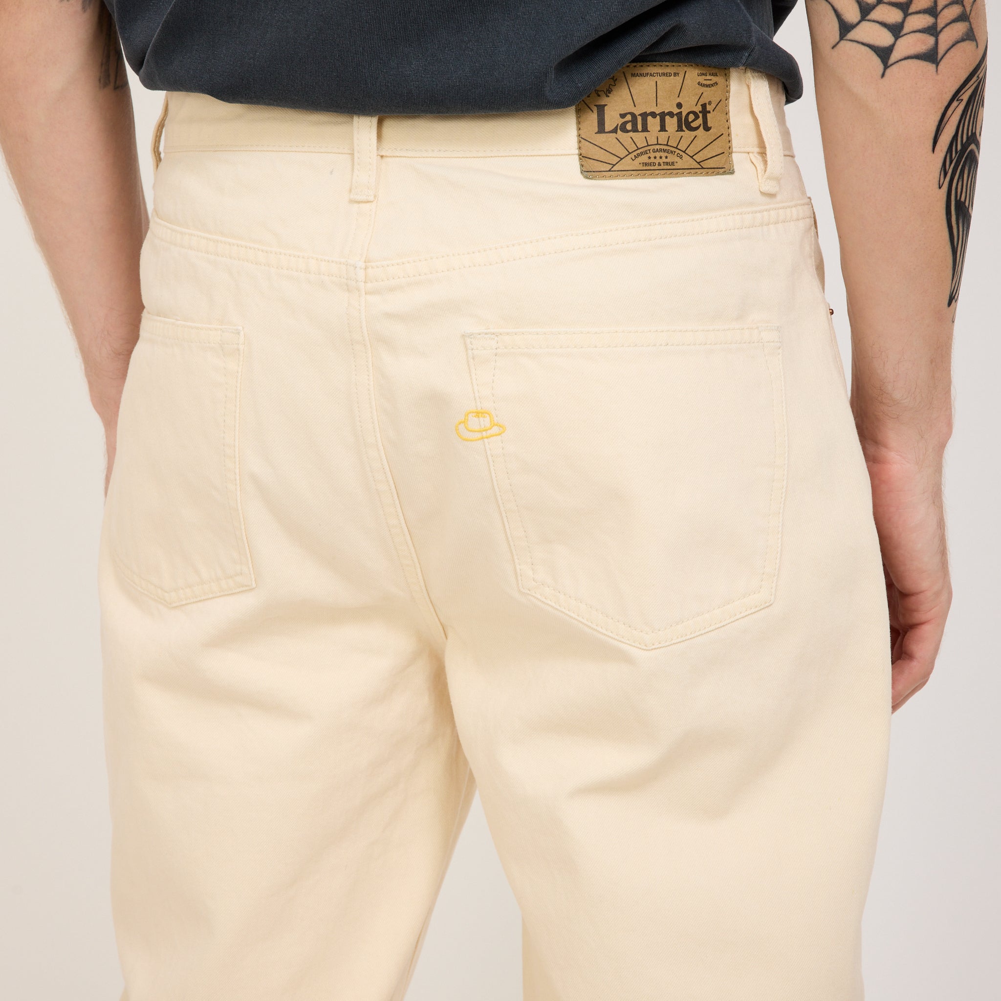 Larriet | Wale Jeans Natural | Maplestore