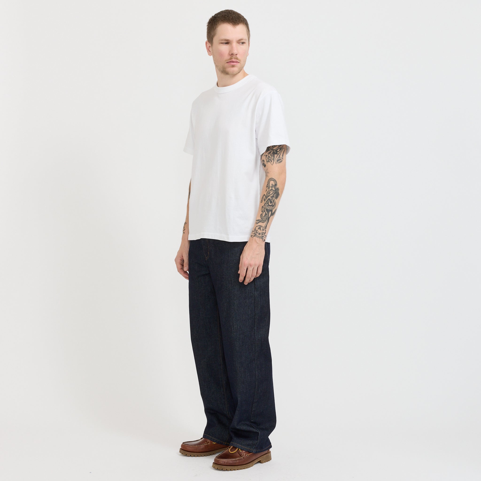 Larriet | Wale Jeans Indigo | Maplestore