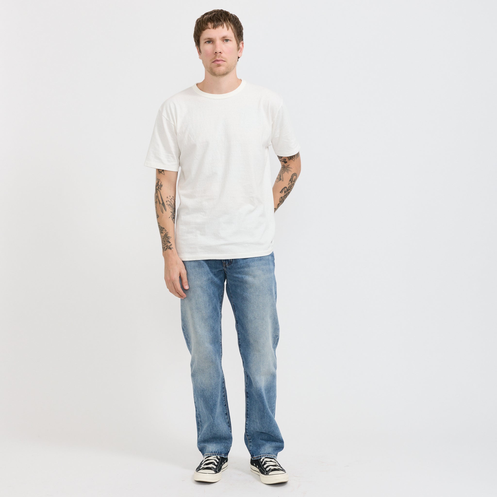 555 Relaxed Straight Indigo Champion
