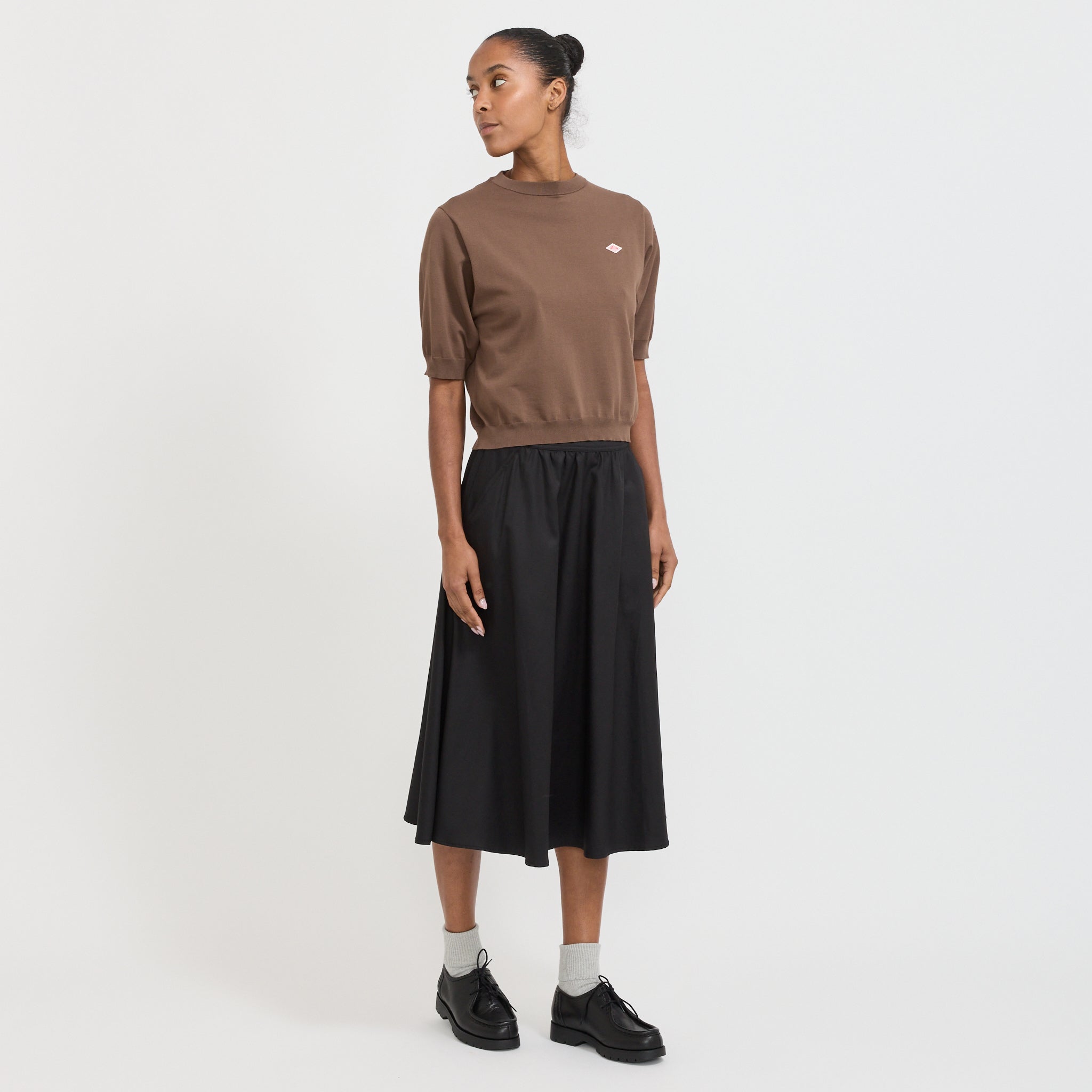 Le Mont Saint Michel | Jeanette Midi Pleated Skirt Black | Maplestore