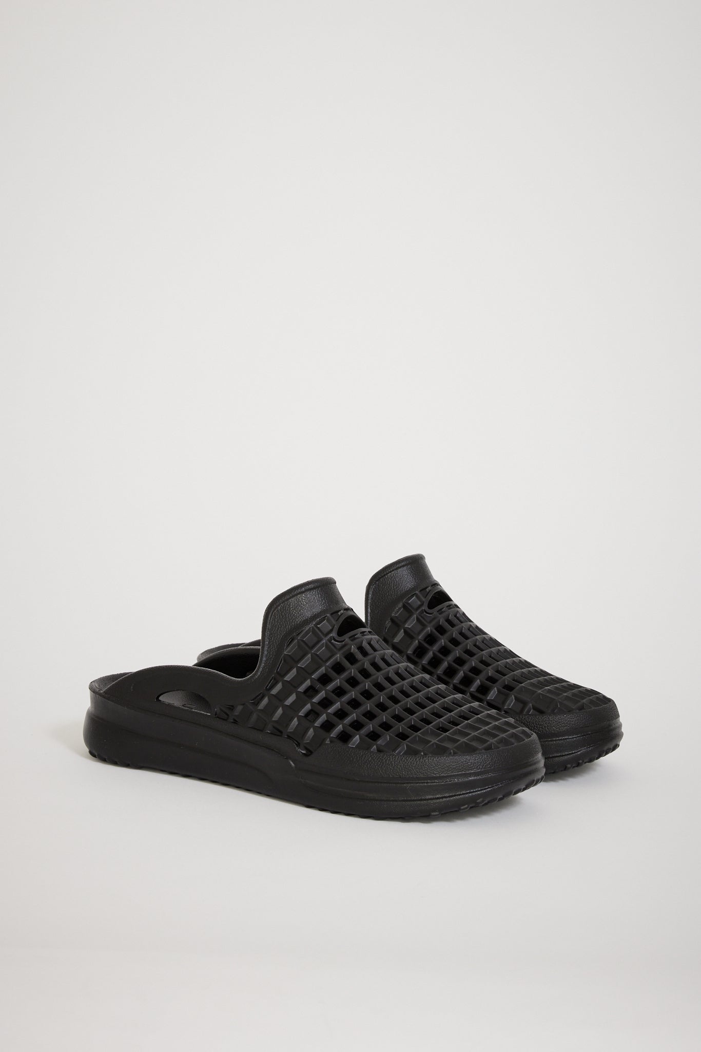 Lusso Cloud | Scenario Slide Jet Black | Maplestore