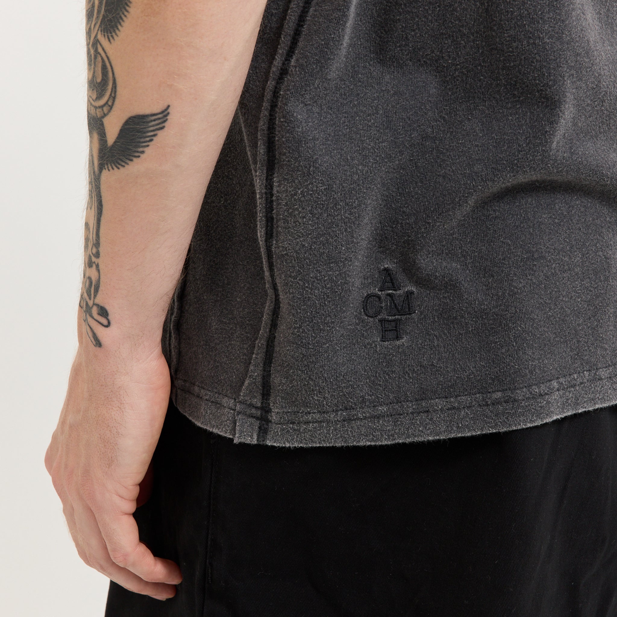 The 80s Tee Strong Vintage Black