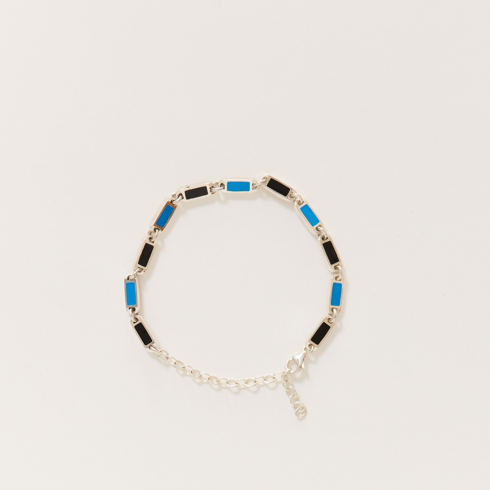 Poncho Bracelet Silver/Black/Blue Resin