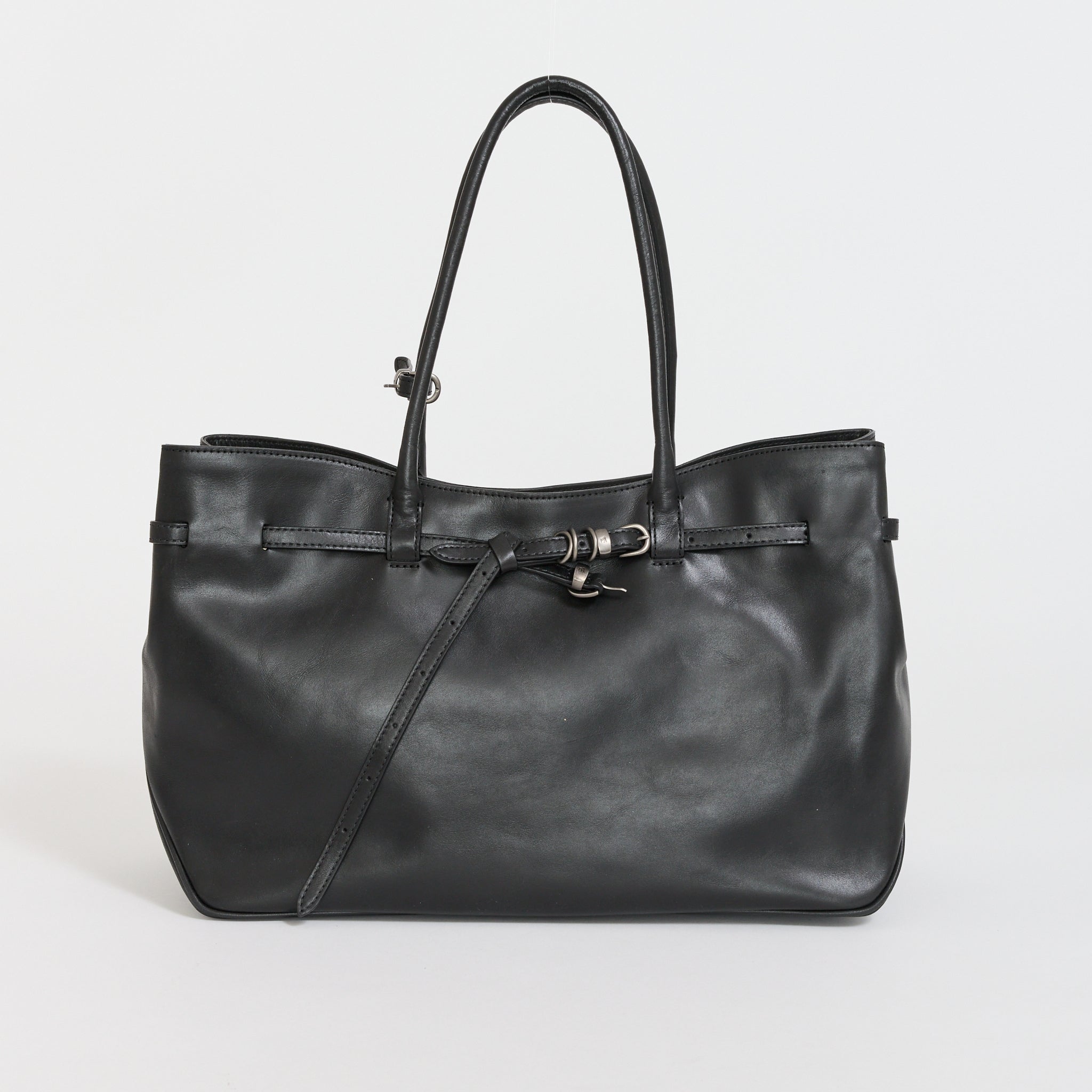 Grandma Used Bag Large Black Pull-Up