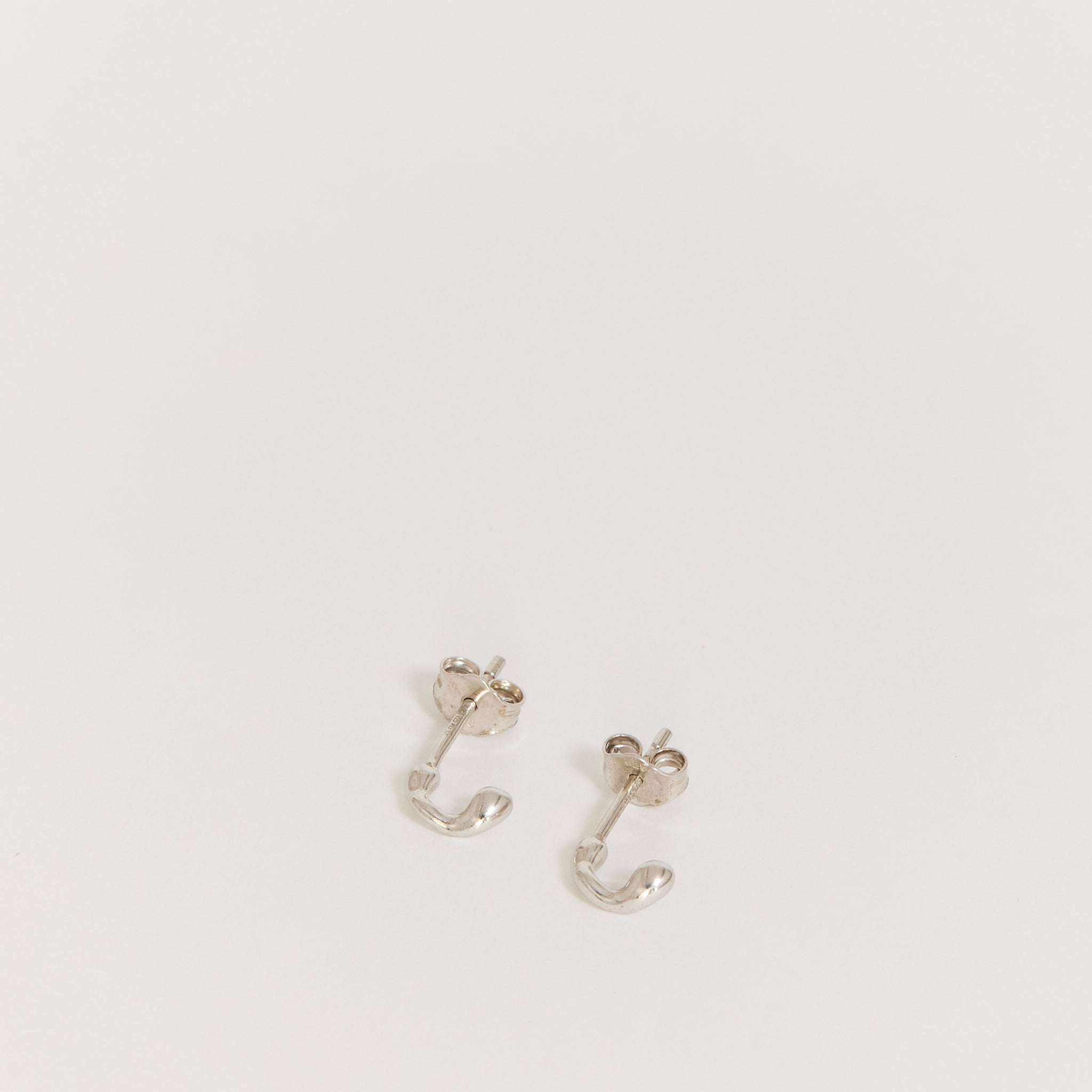 Halvandet Stud Silver