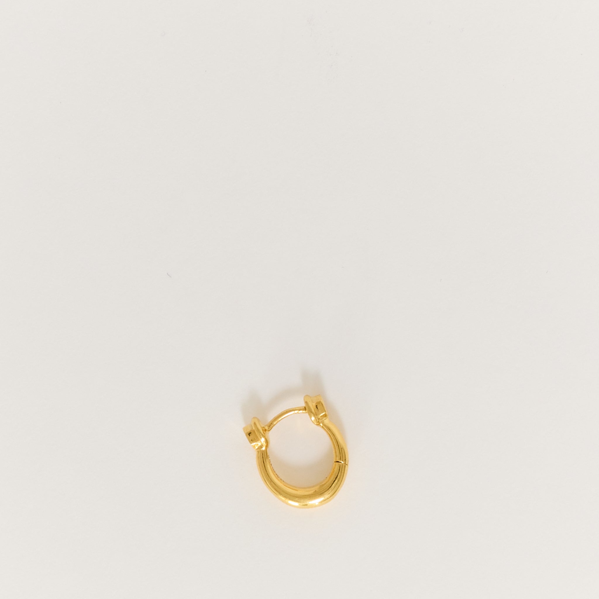 Maria Black | Malik 8 Huggie Gold | Maplestore