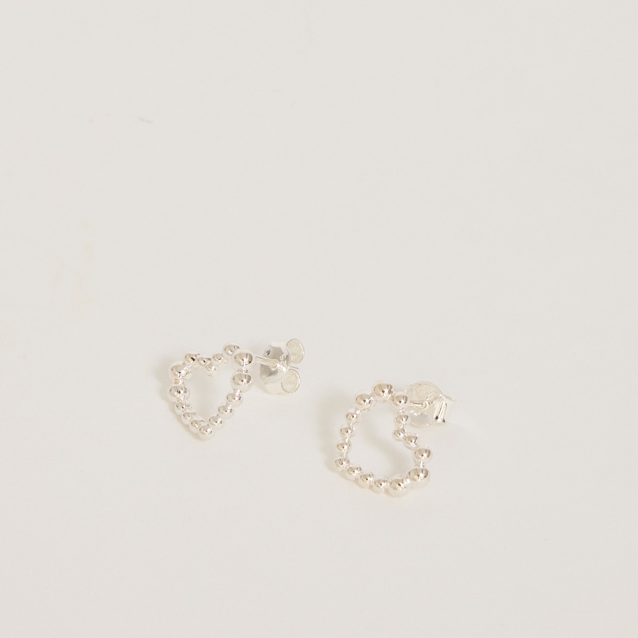 Meadowlark | Fizzy Heart Studs Sterling Silver | Maplestore
