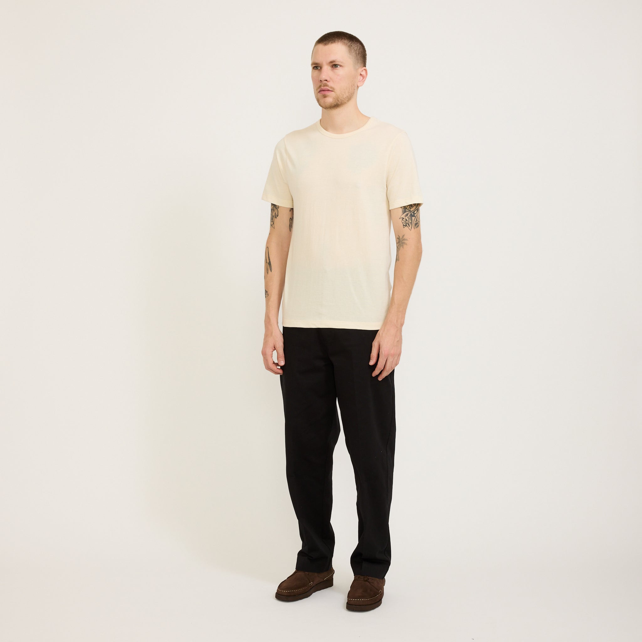 GOOD BASICS | Relaxed Fit Chino Deep Black