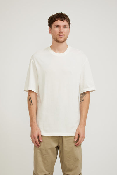 Merz B Schwanen | GOOD BASICS | Oversized Fit T-Shirt White | Maplestore