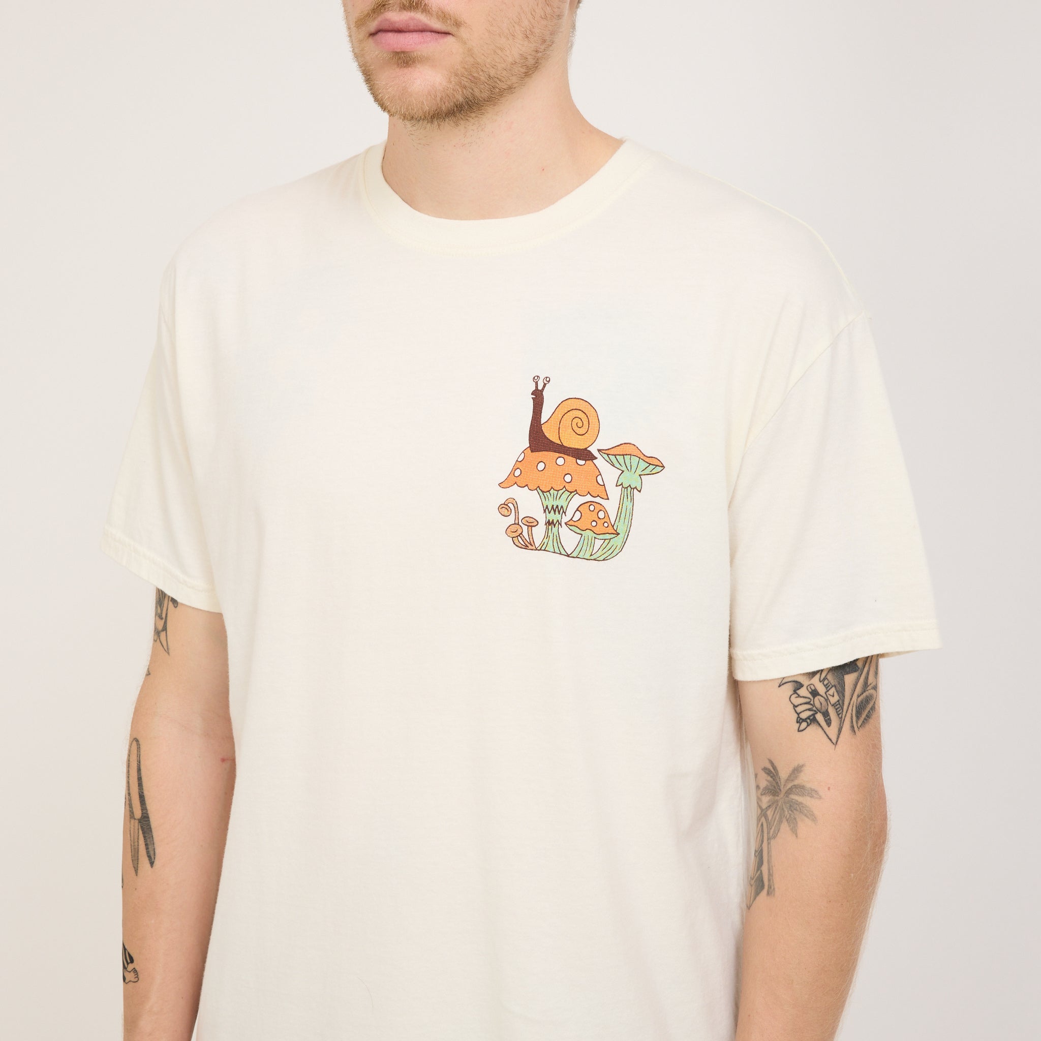 Mollusk | Snail Frog Tee Super Natural | Maplestore