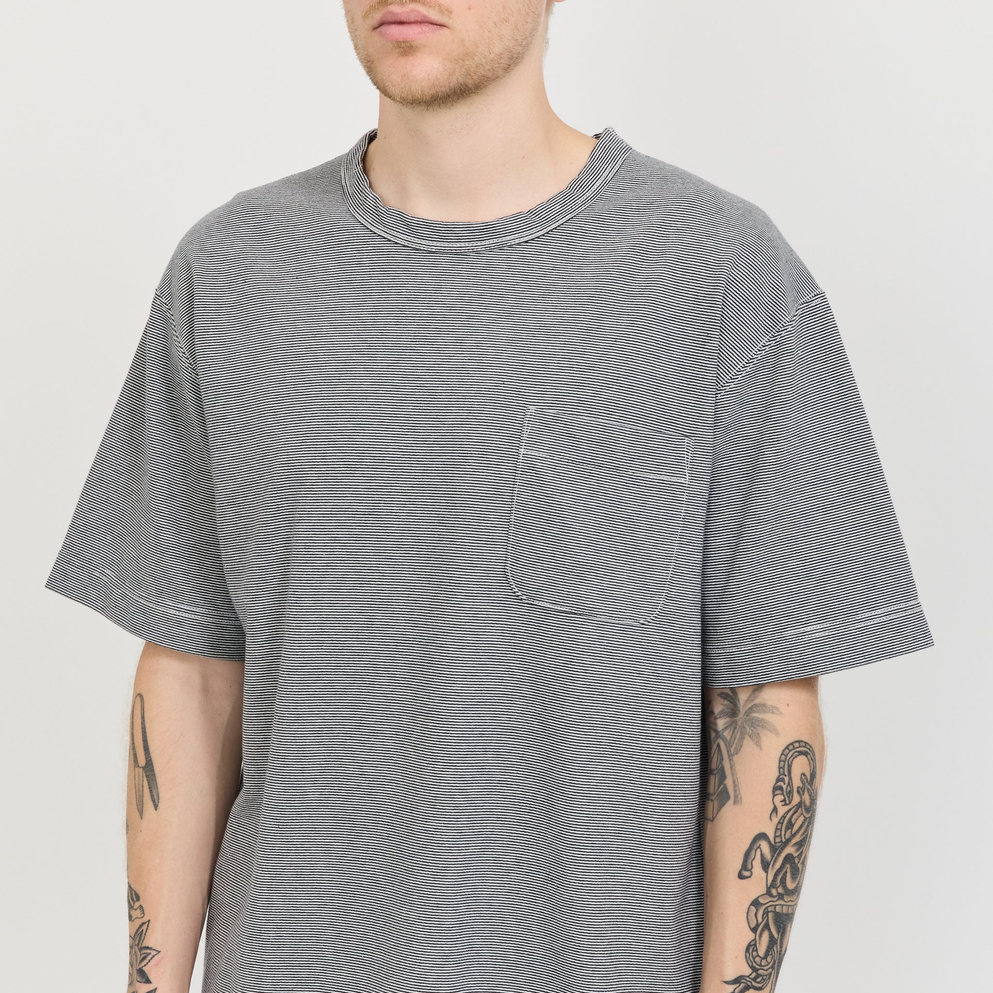 Micro Stripe Pocket Tee Navy/White