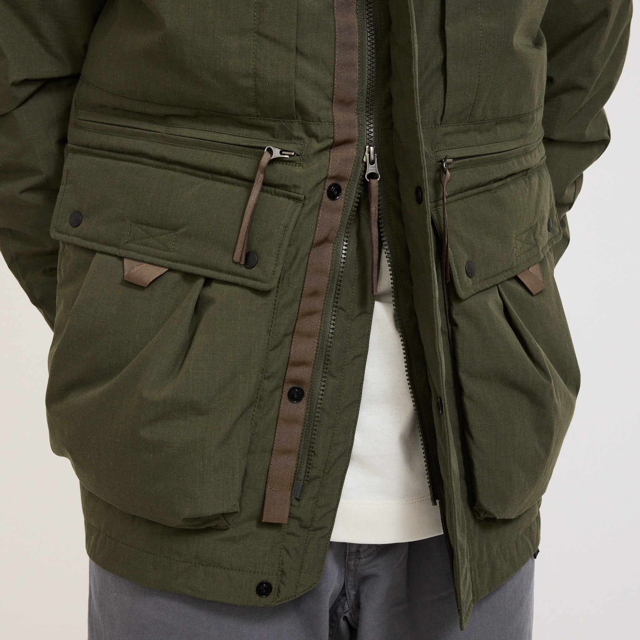 Nanga | Hinoc Down Jacket Khaki | Maplestore