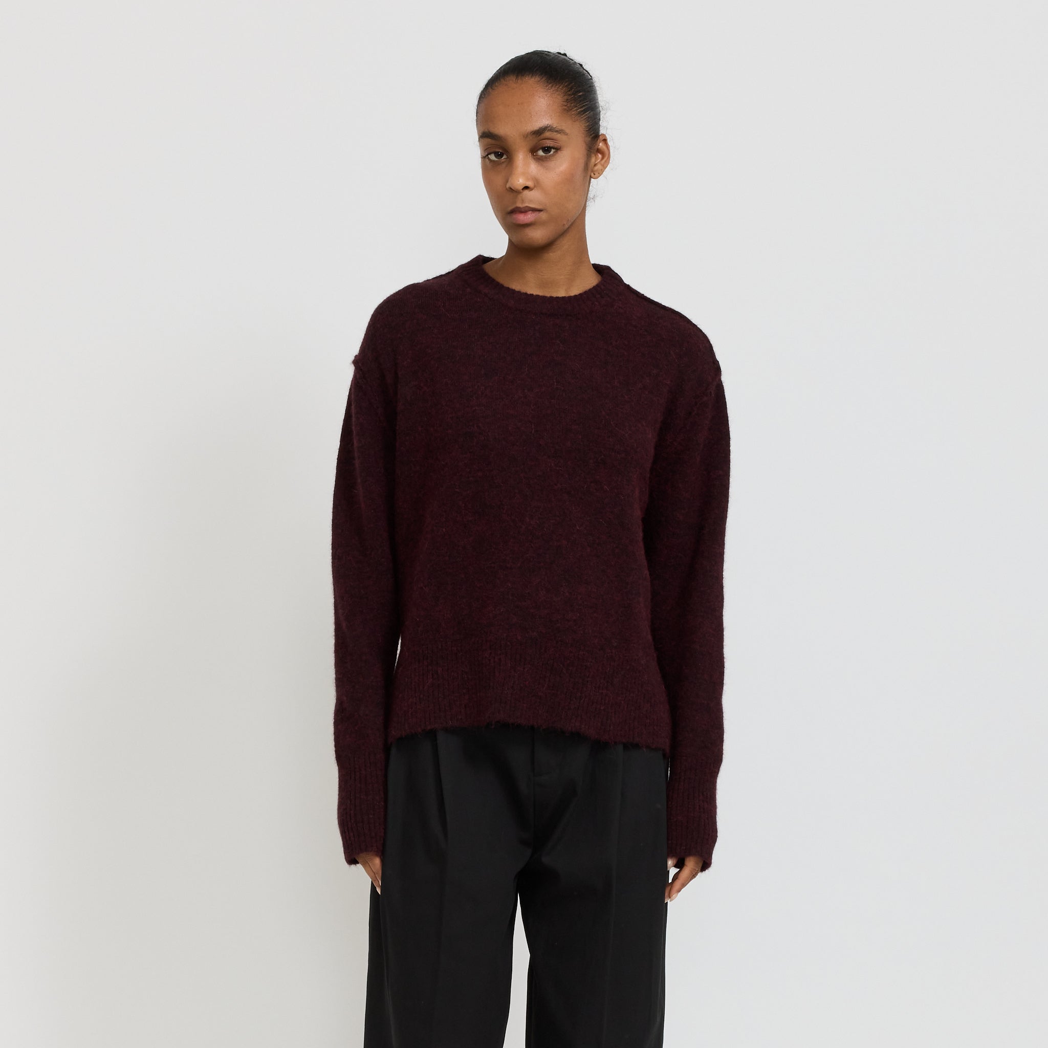Neuw | Alpaca Blend Crew Pinot | Maplestore