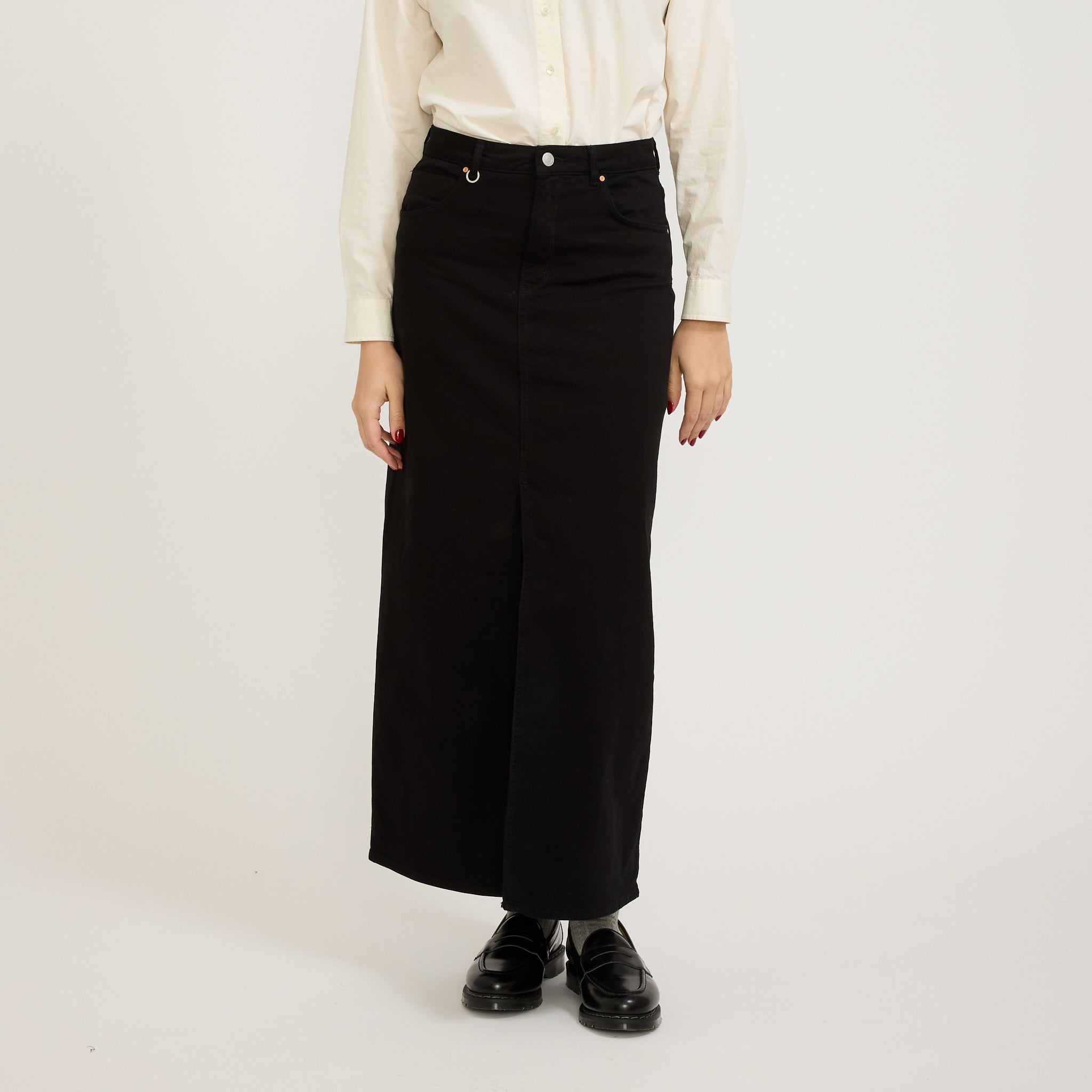 Neuw | Darcy Maxi Skirt Luxe Black | Maplestore