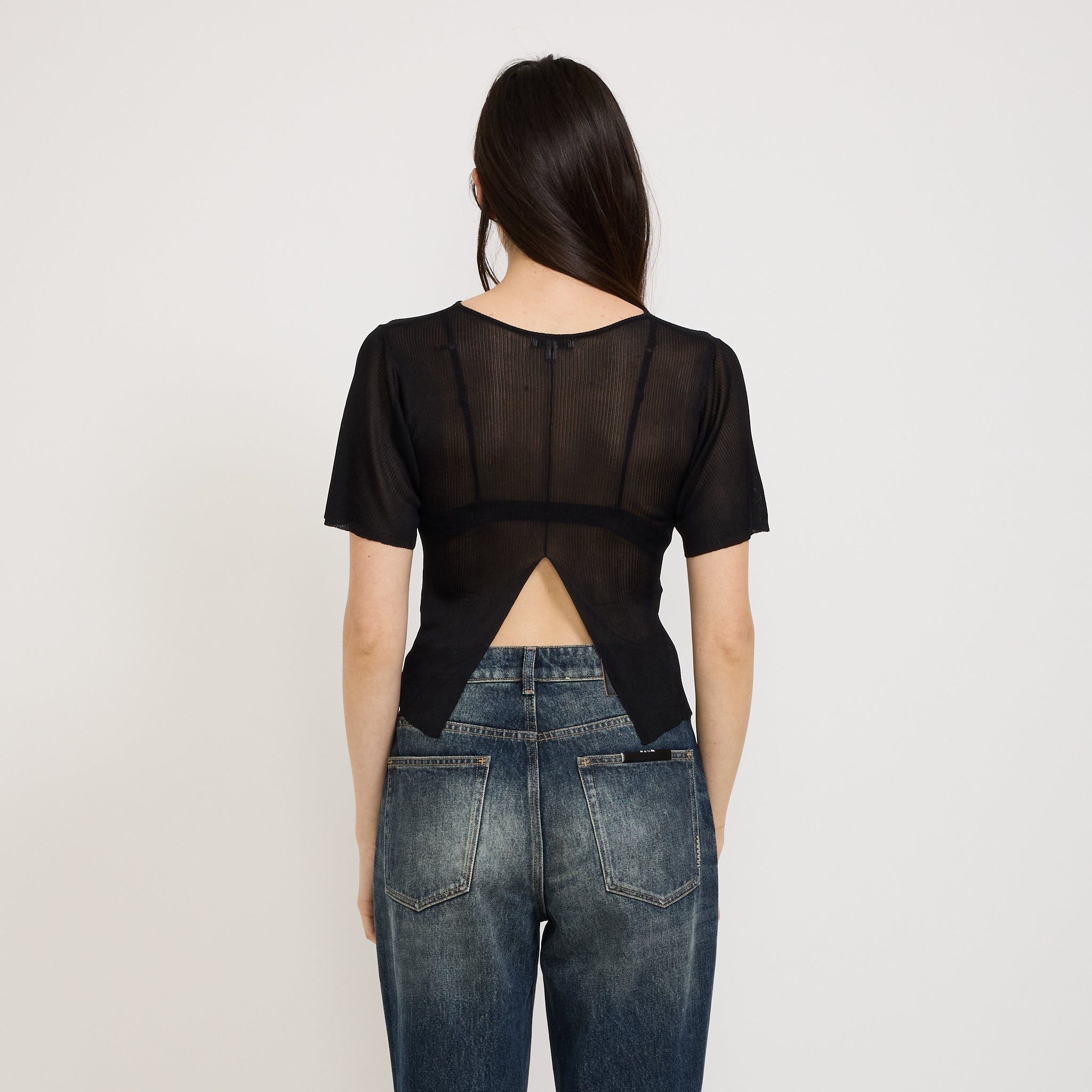 Neuw | Delfine Tee Black | Maplestore