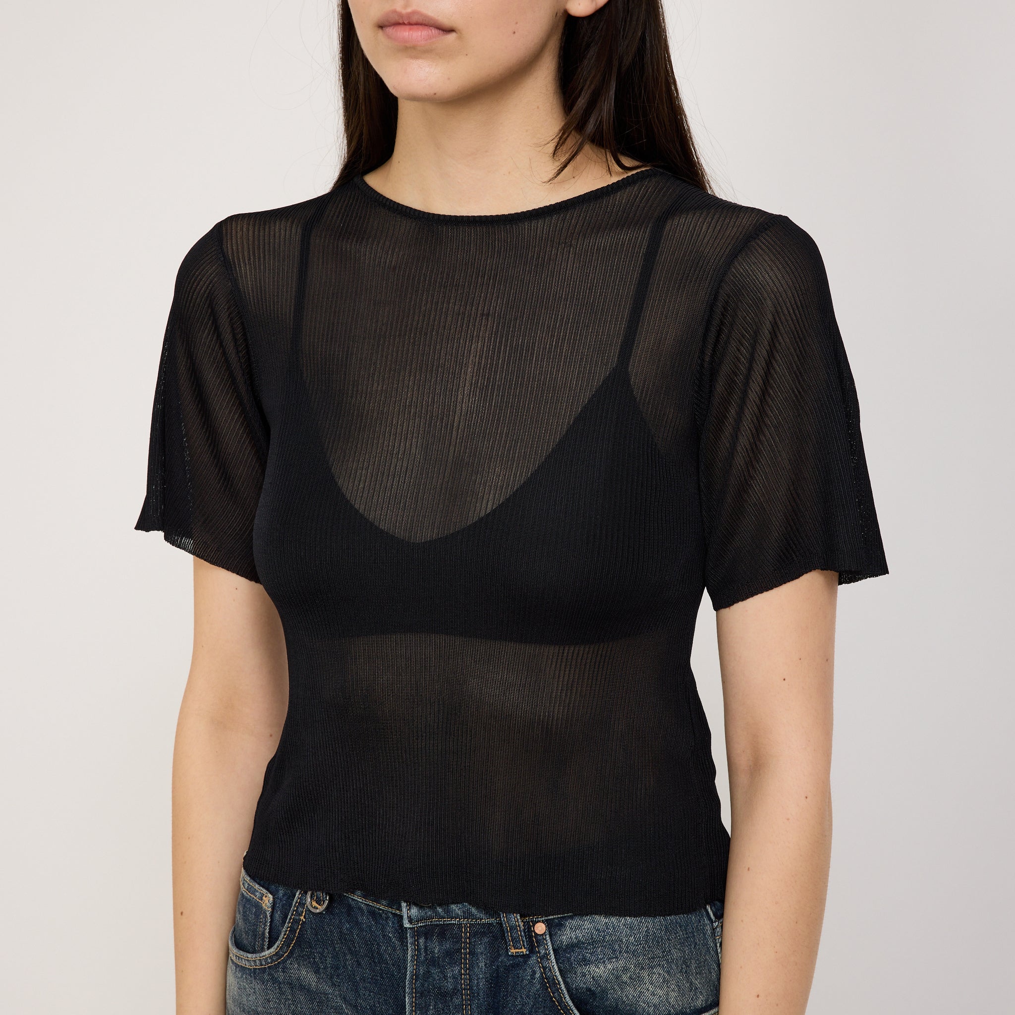 Neuw | Delfine Tee Black | Maplestore