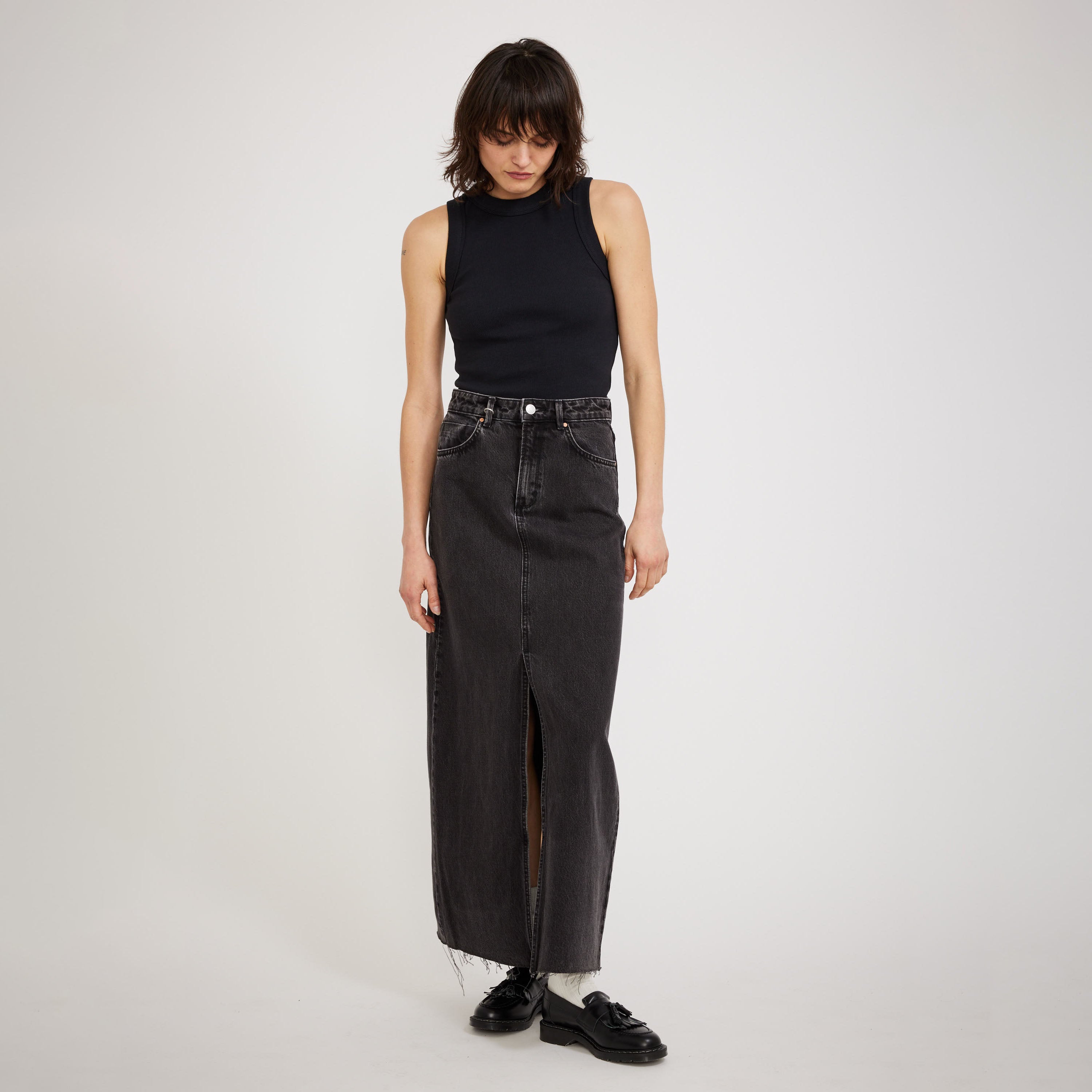 Neuw | Darcy Maxi Skirt Granite | Maplestore