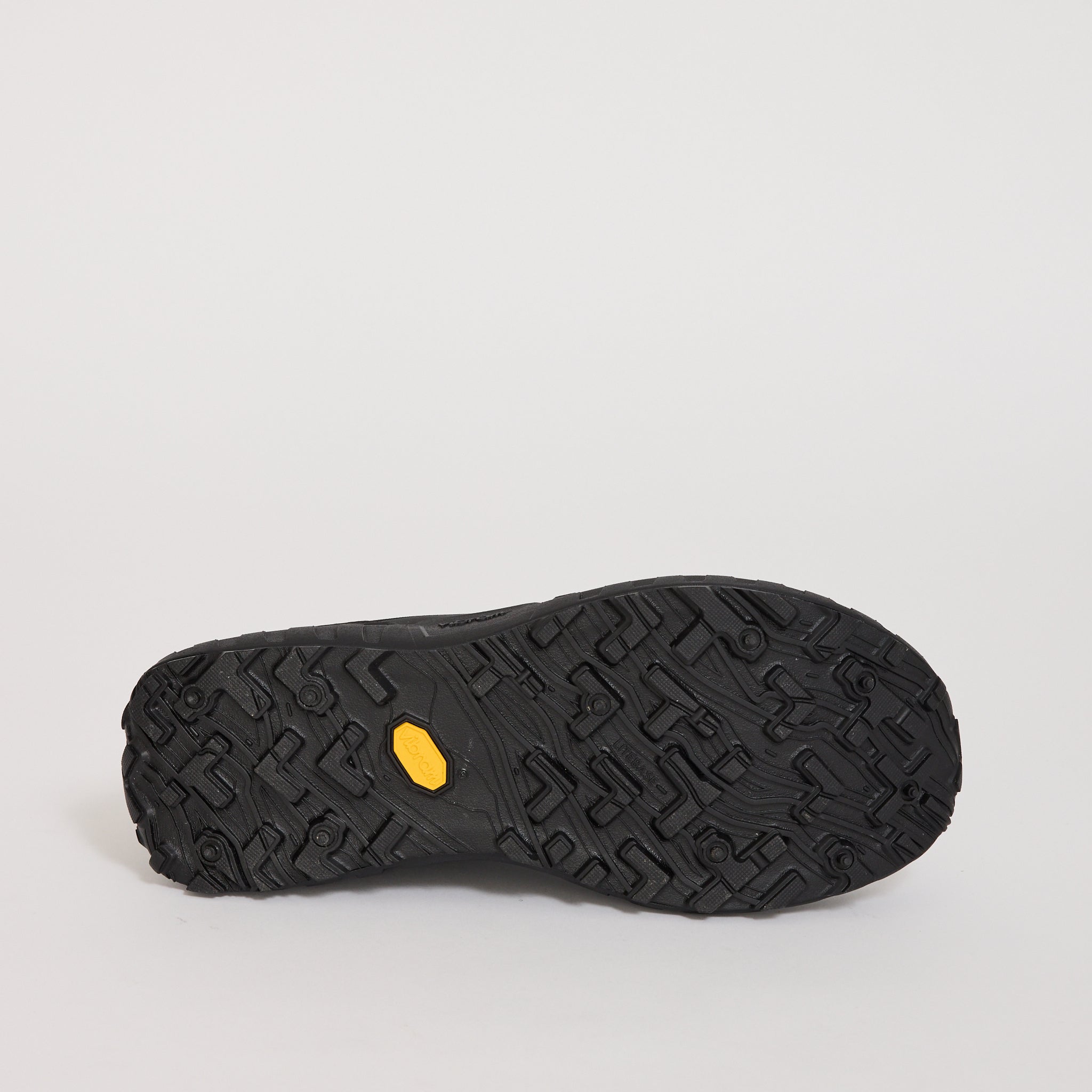 Norda 003 Pitch Black