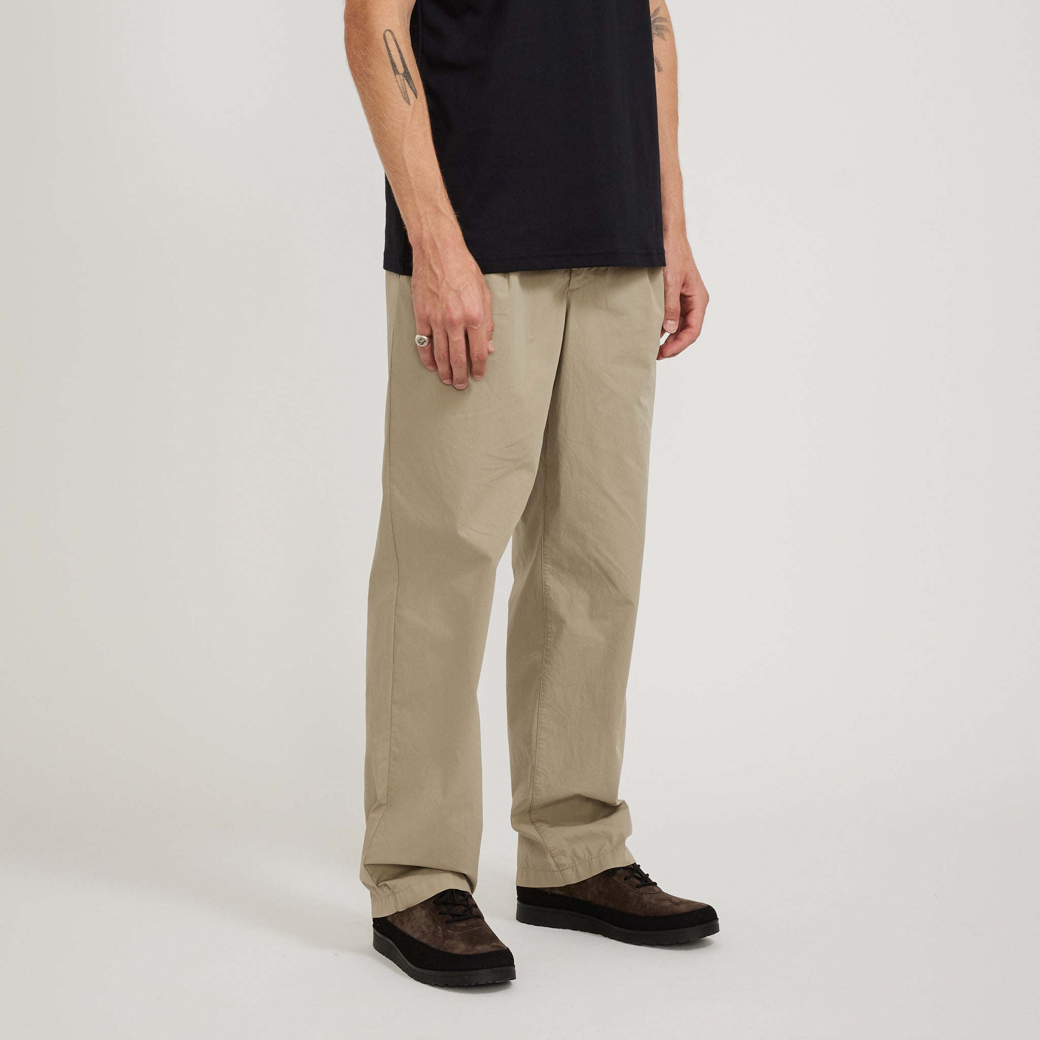 Norse Projects | Benn Relaxed Typewriter Pleated Trouser Clay | Maplestore