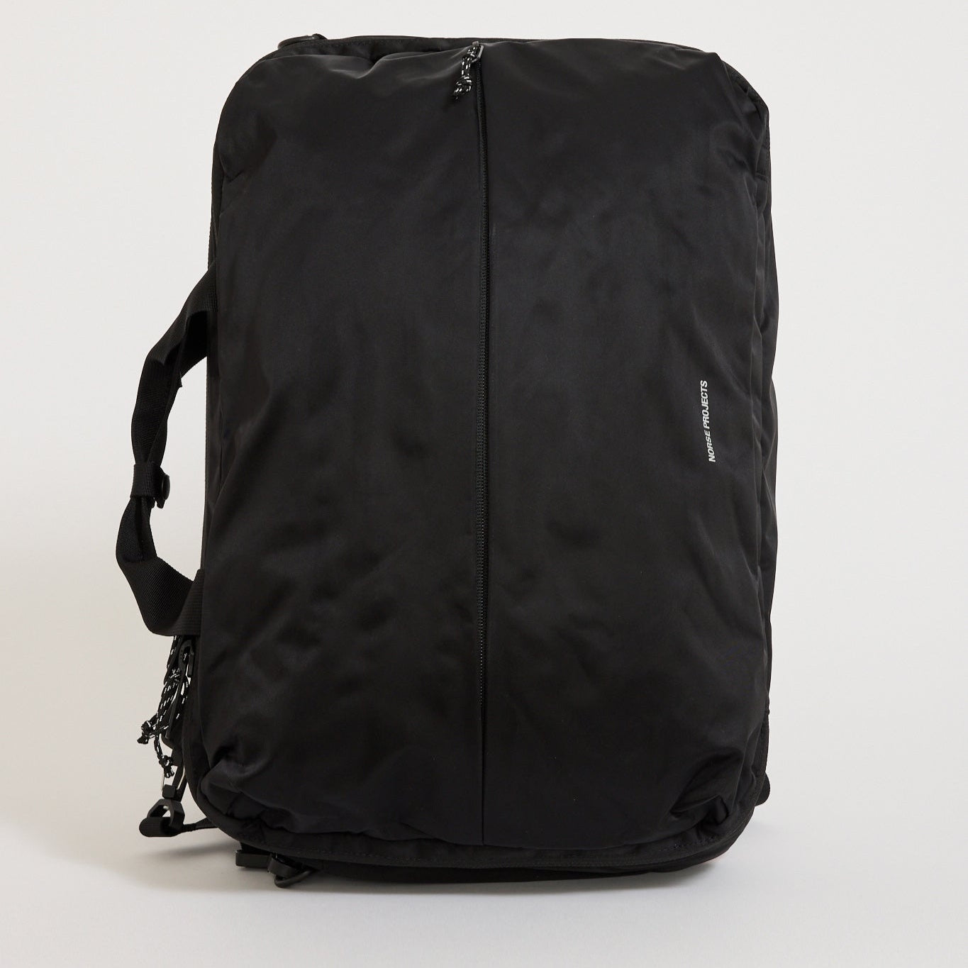 Norse Projects | Recycled Nylon Twill 3-Way Bag Black | Maplestore