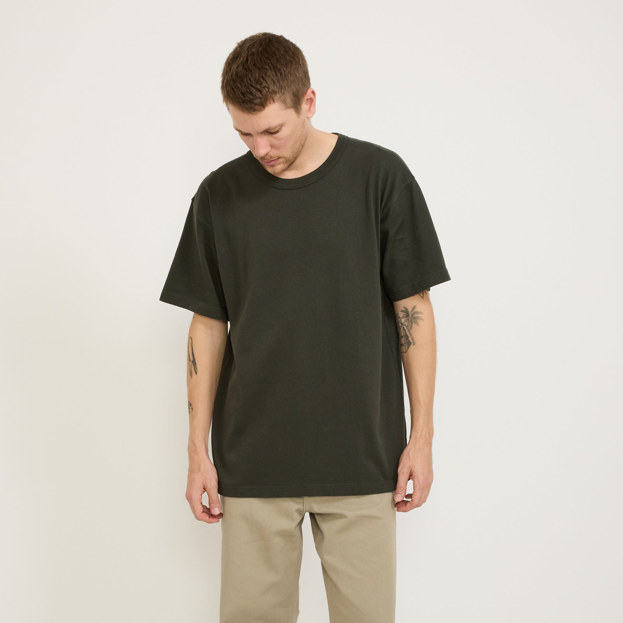 Norse Projects | Simon Heavy T-Shirt Black Olive | Maplestore