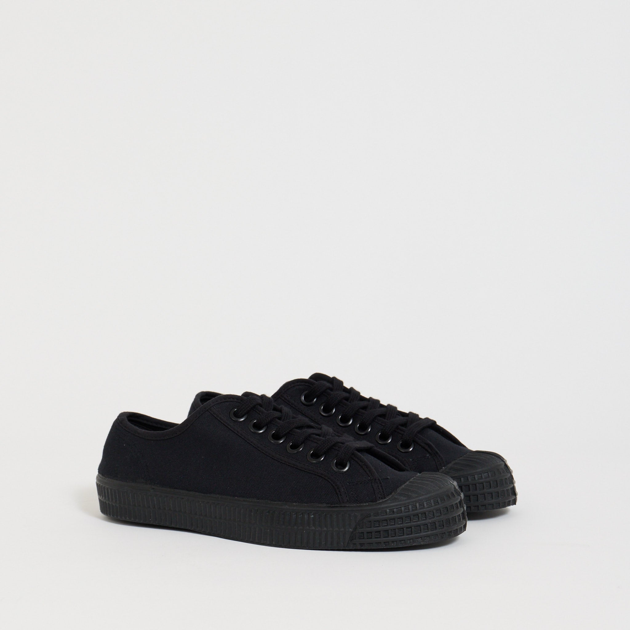Star Master All Black