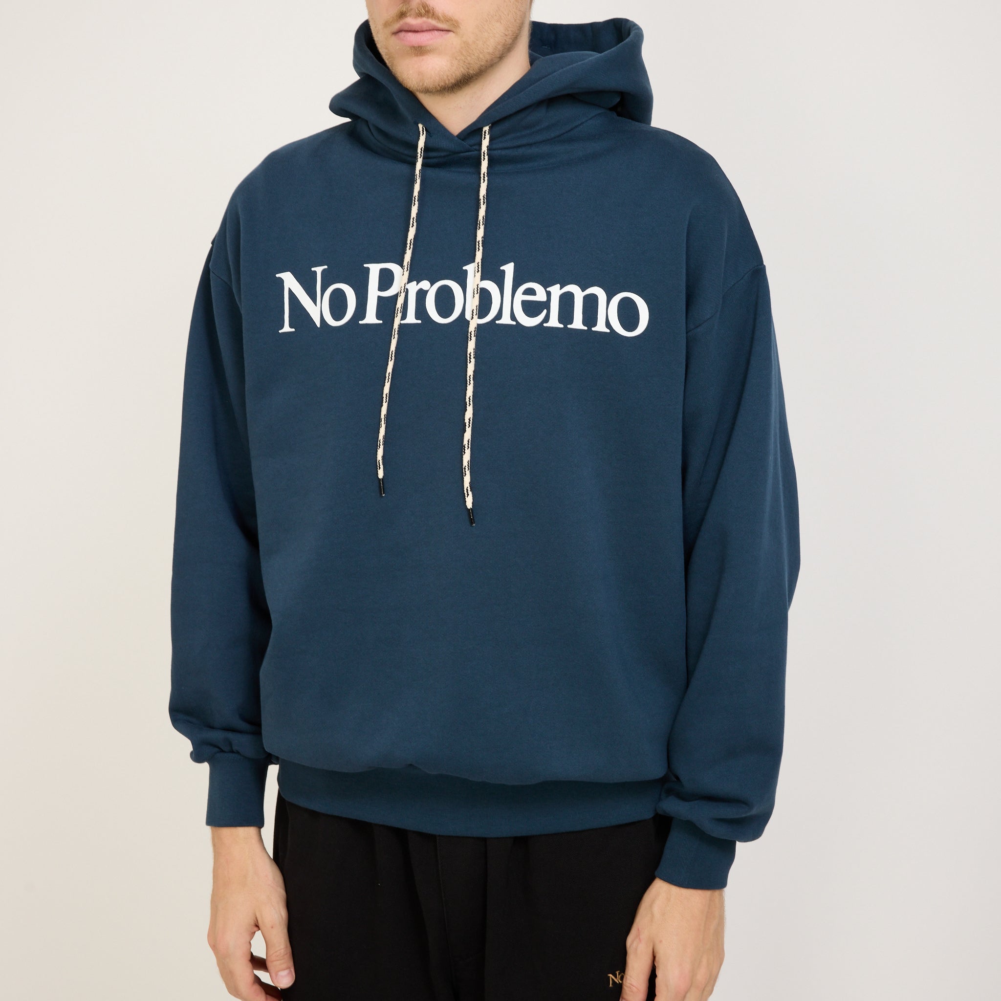 No Problemo | No Problemo Hoodie Navy | Maplestore