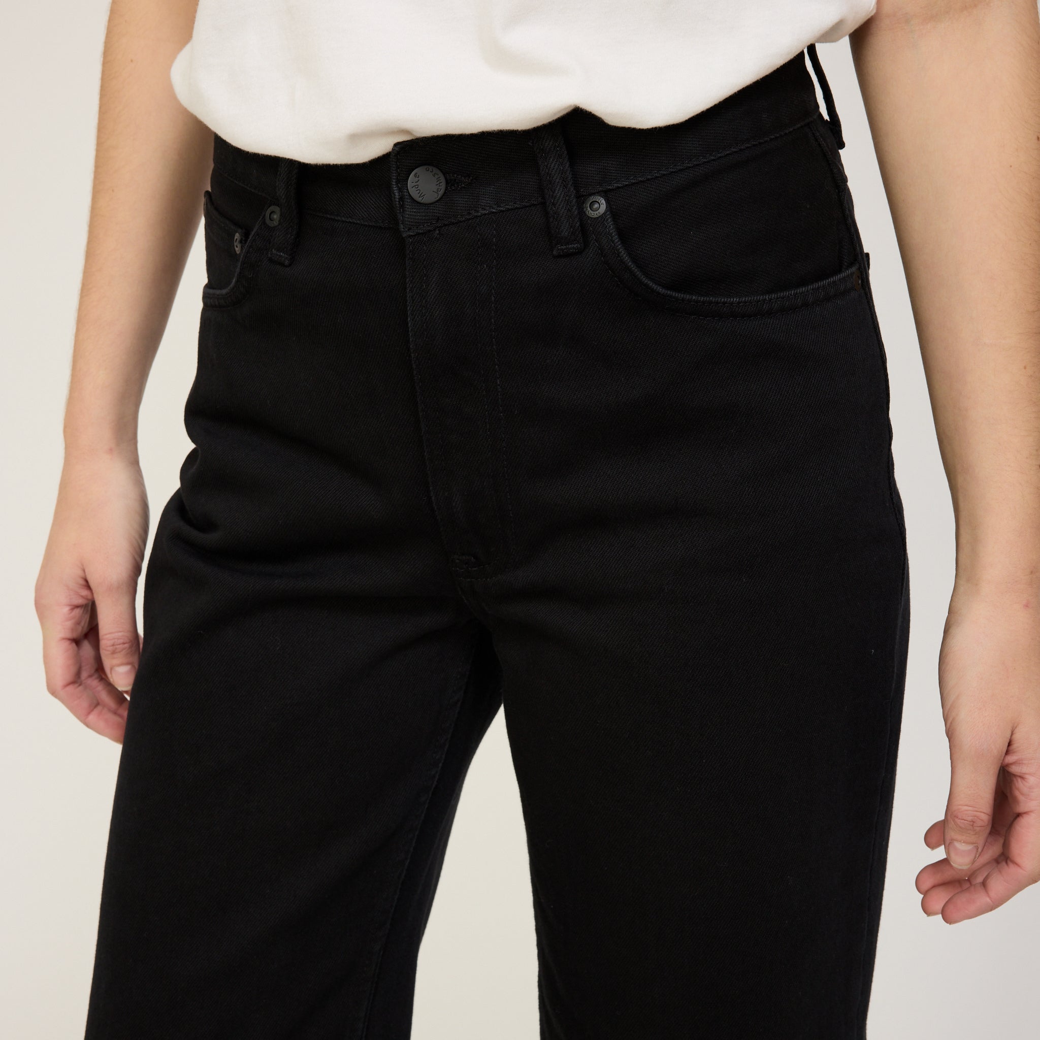 Clean Eileen Smooth Black