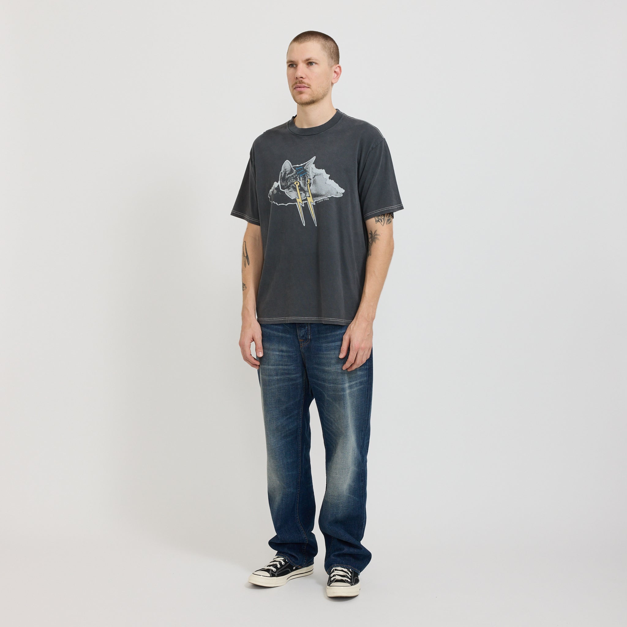 Nudie Jeans Co. | Koffe Karma Kat T-Shirt Antracite | Maplestore