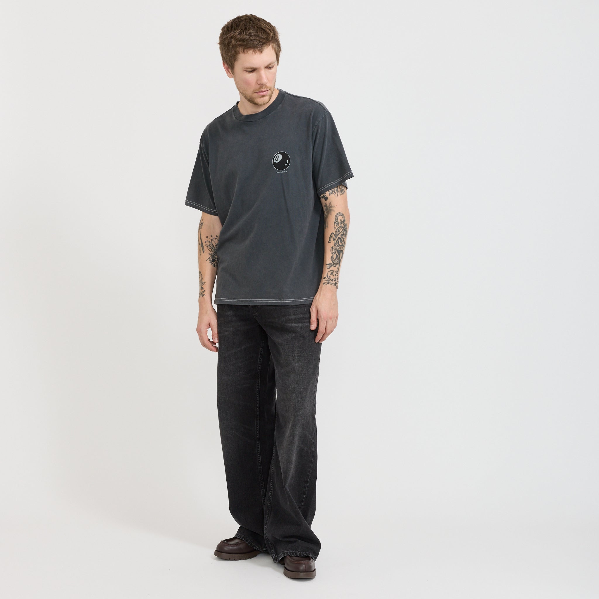 Nudie Jeans Co. | Koffe Knock-Topus T-Shirt Antracite | Maplestore