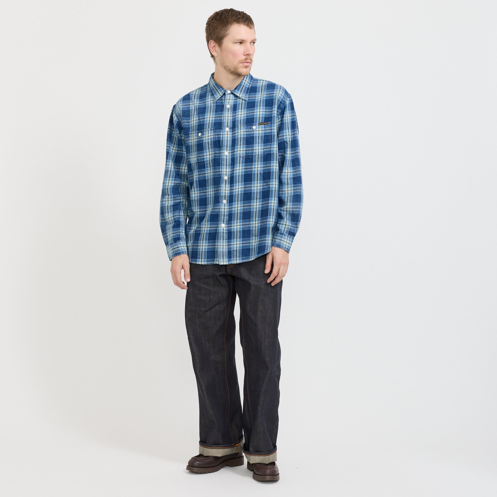 Nudie Jeans Co. | Julian Worker Shirt Checked Indigo | Maplestore