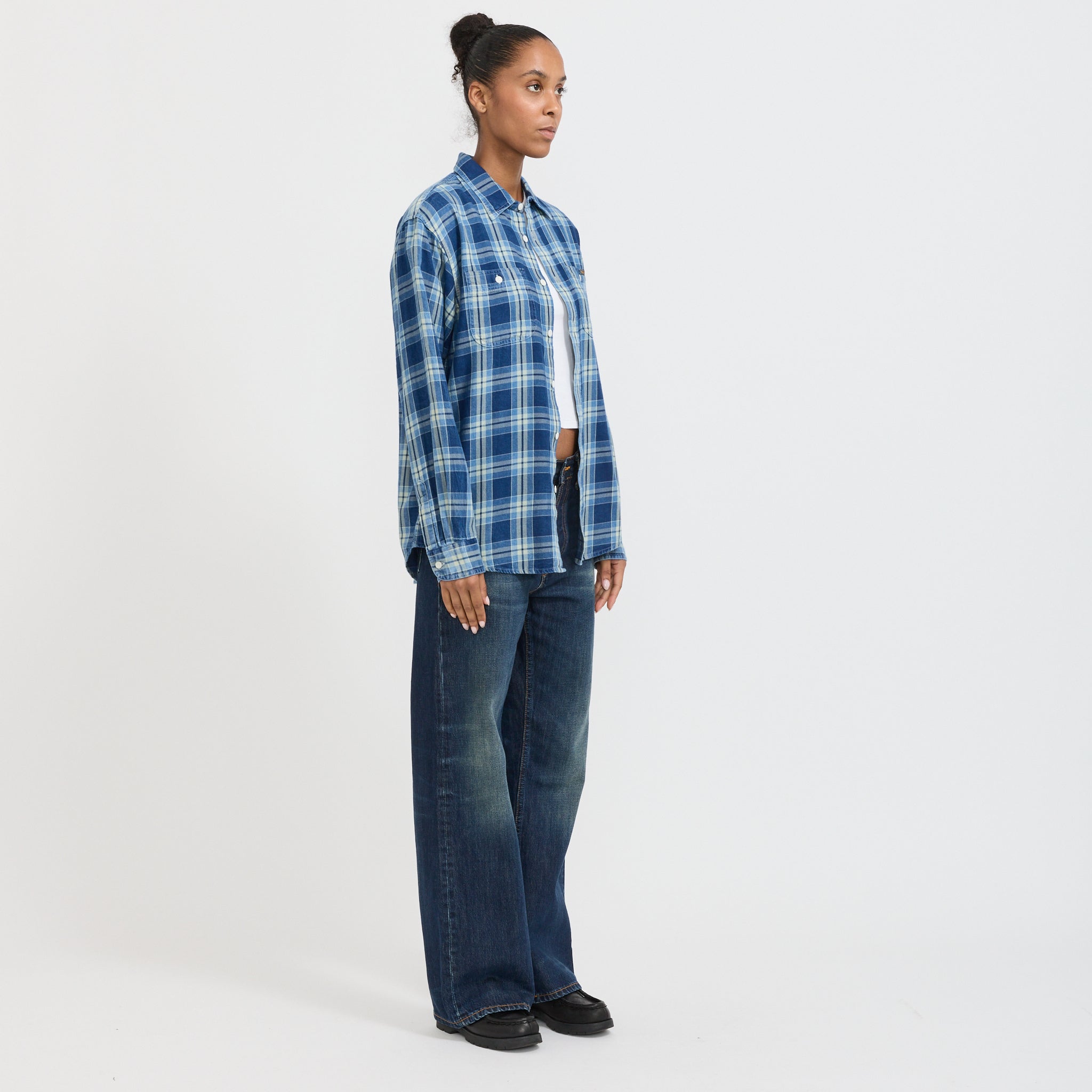 Nudie Jeans Co. | Julian Worker Shirt Checked Indigo Womens | Maplestore