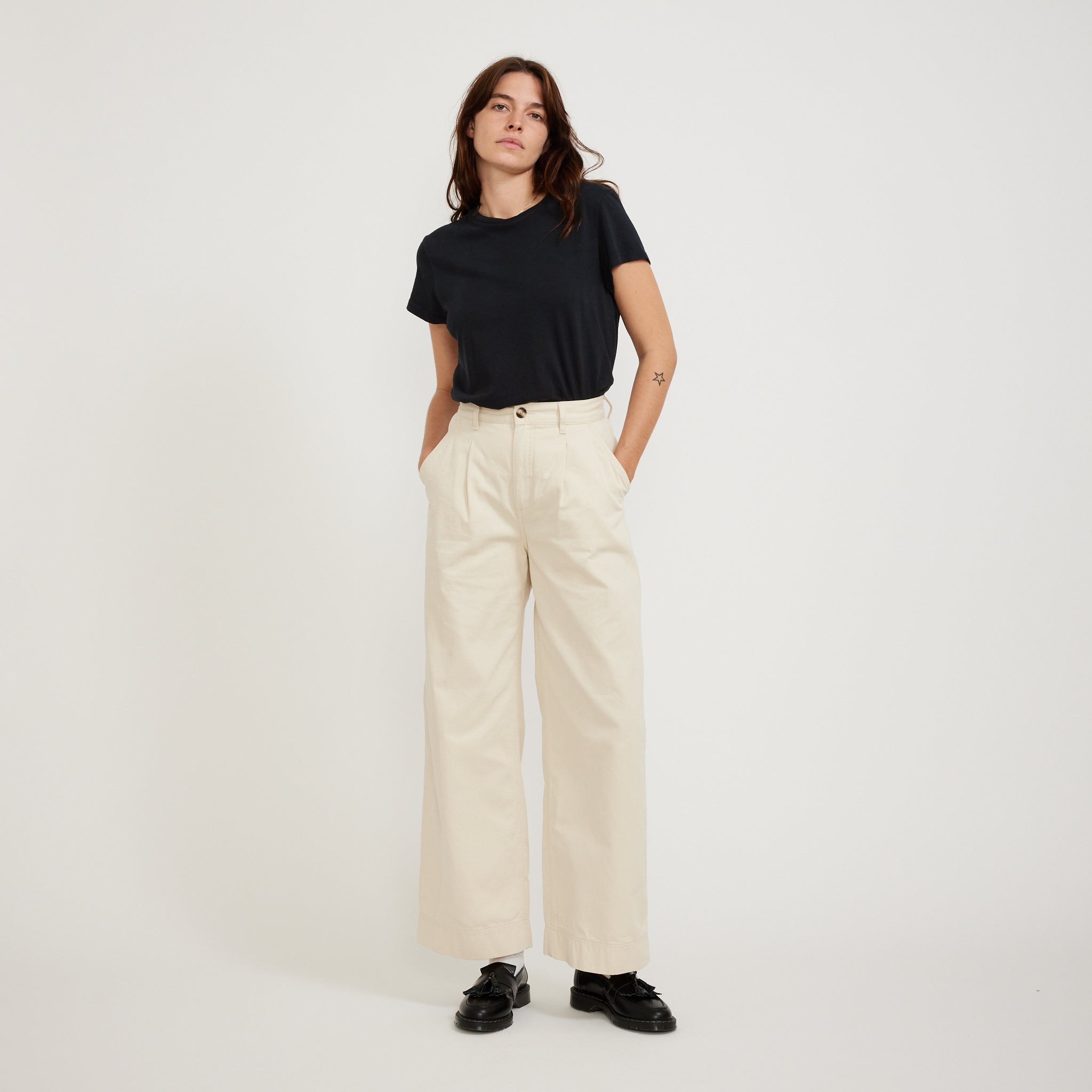Nudie Jeans Co. | Suki Workwear Sailor Pants Ecru | Maplestore