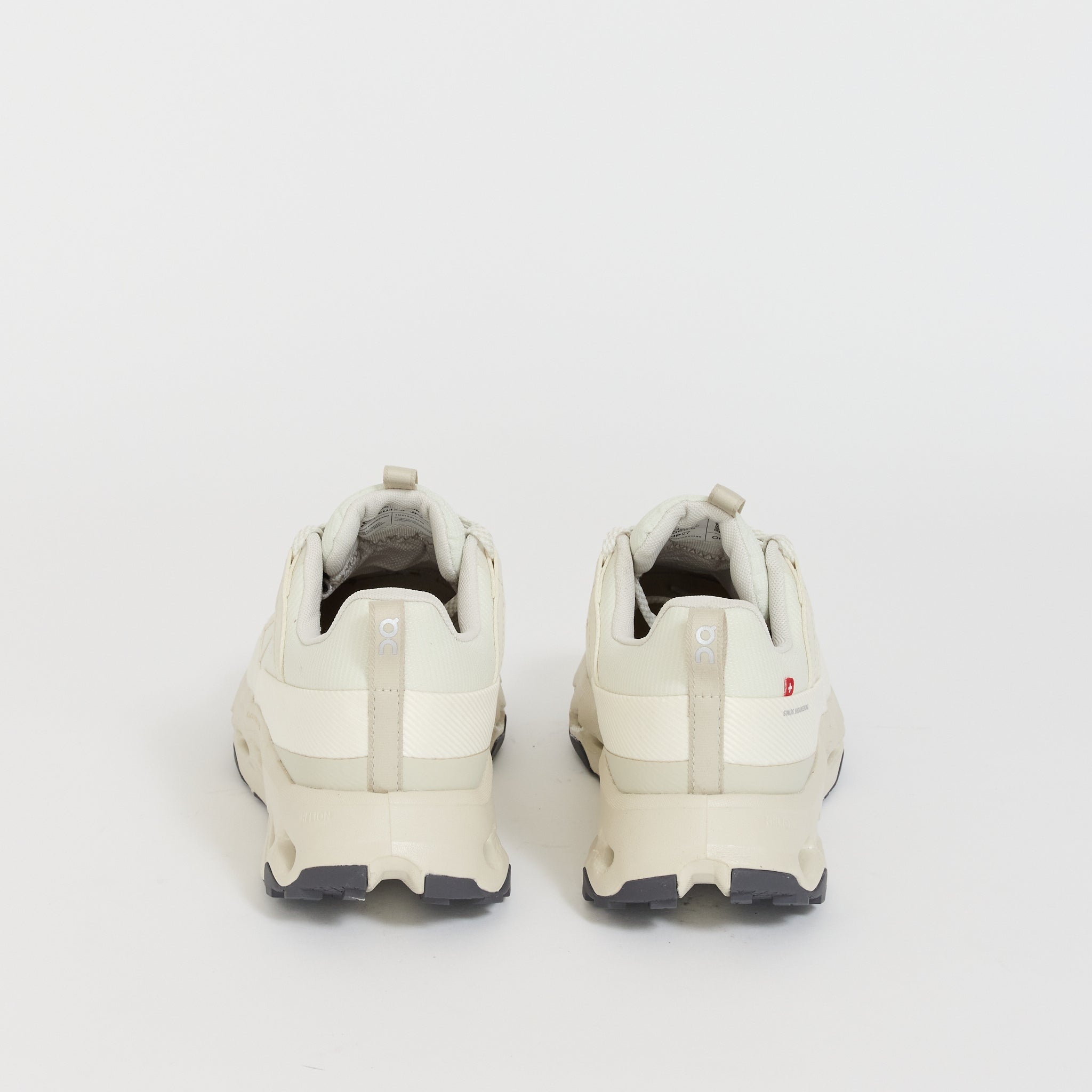 On Running | Cloudhorizon Waterproof Ghost/Ivory | Maplestore
