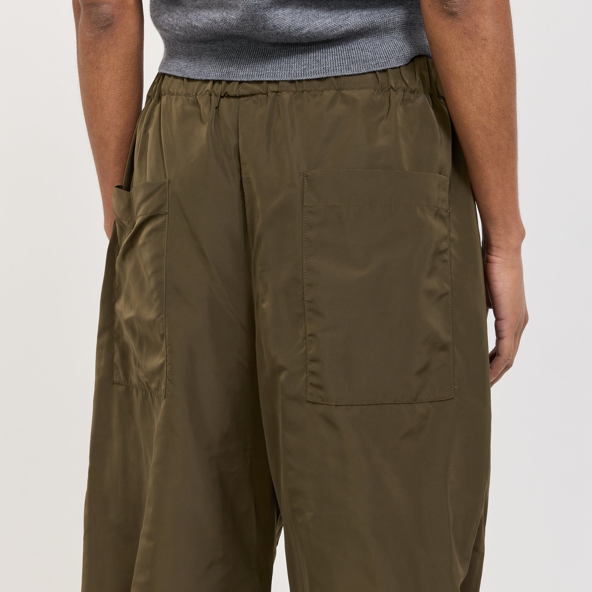 Paris Georgia | Parachute Pant Seaweed | Maplestore