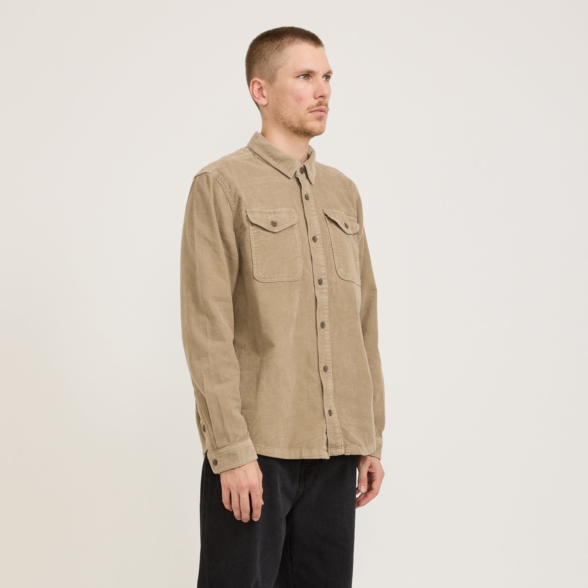 Patagonia | Corduroy Shirt Seabird Grey | Maplestore