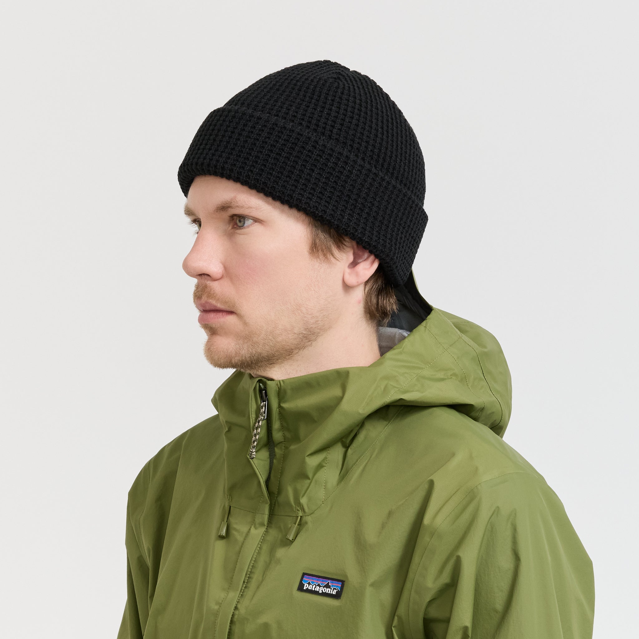 Patagonia | Snowdrifter Beanie Black | Maplestore