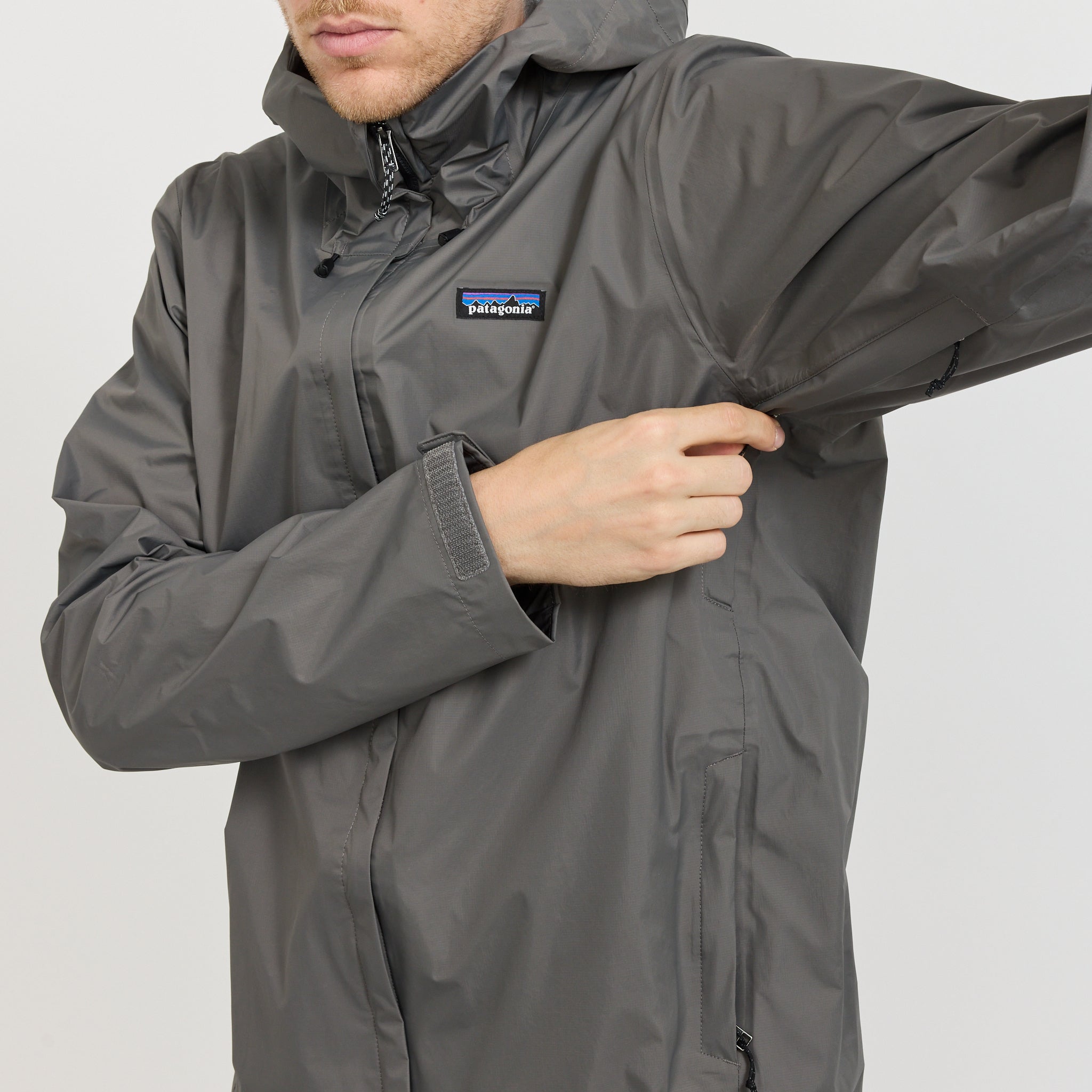 Patagonia | Torrentshell 3L Rain Jacket Noble Grey | Maplestore