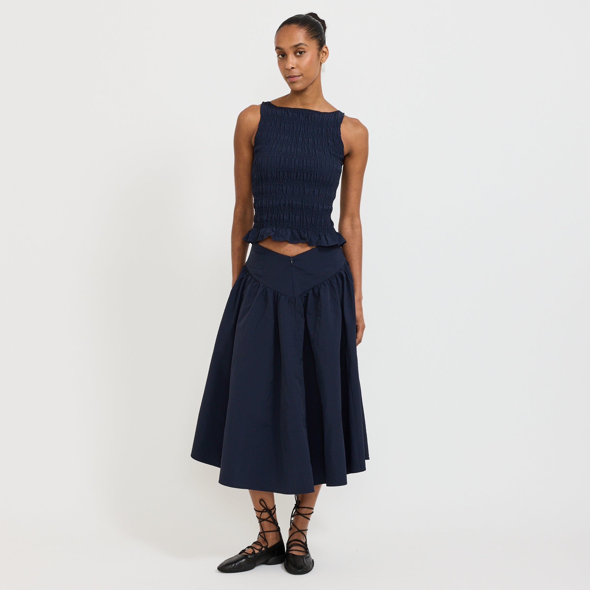 Peachy Den | Deba Top Midnight | Maplestore