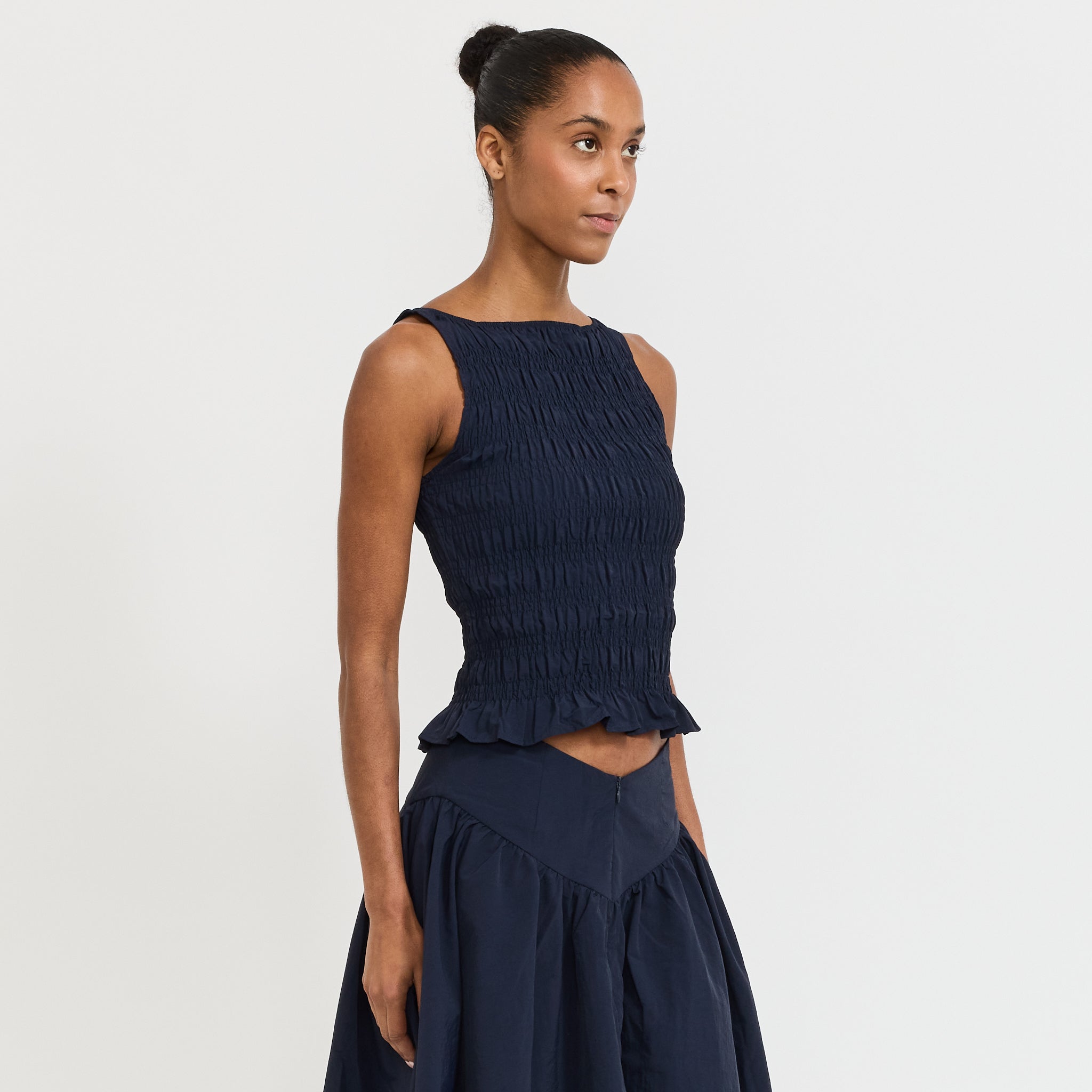 Peachy Den | Deba Top Midnight | Maplestore