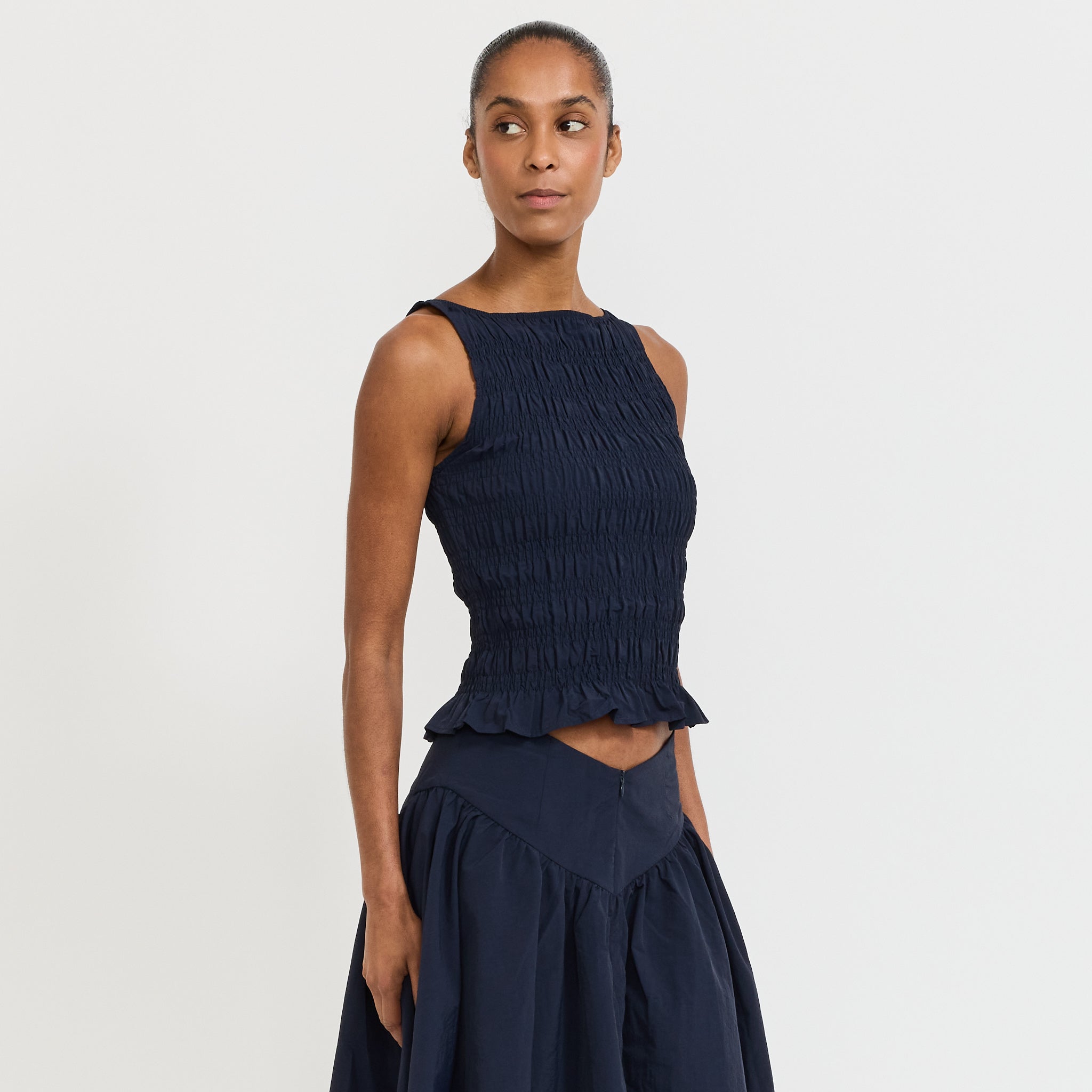 Peachy Den | Deba Top Midnight | Maplestore