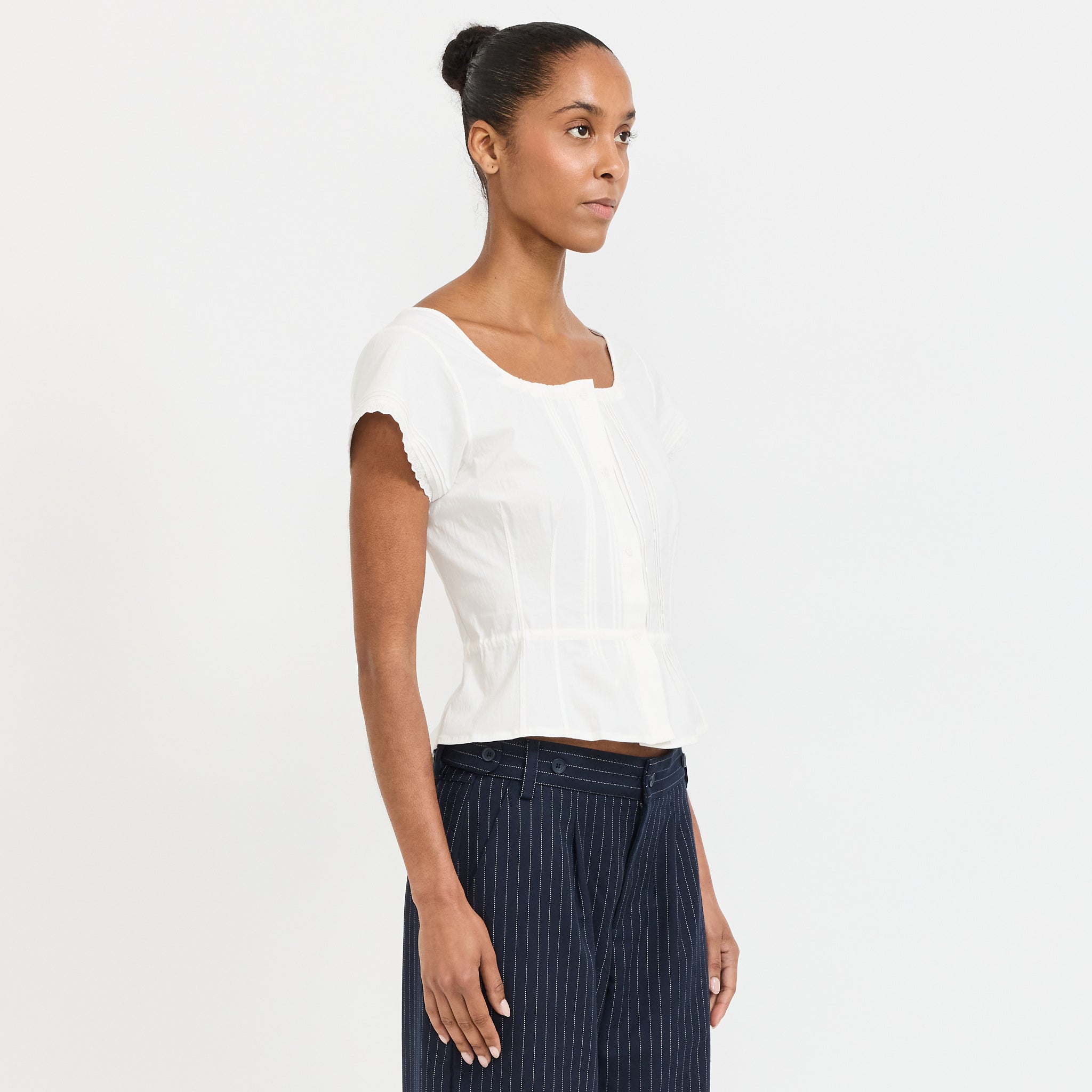 Peachy Den | Renee Blouse Porcelain | Maplestore