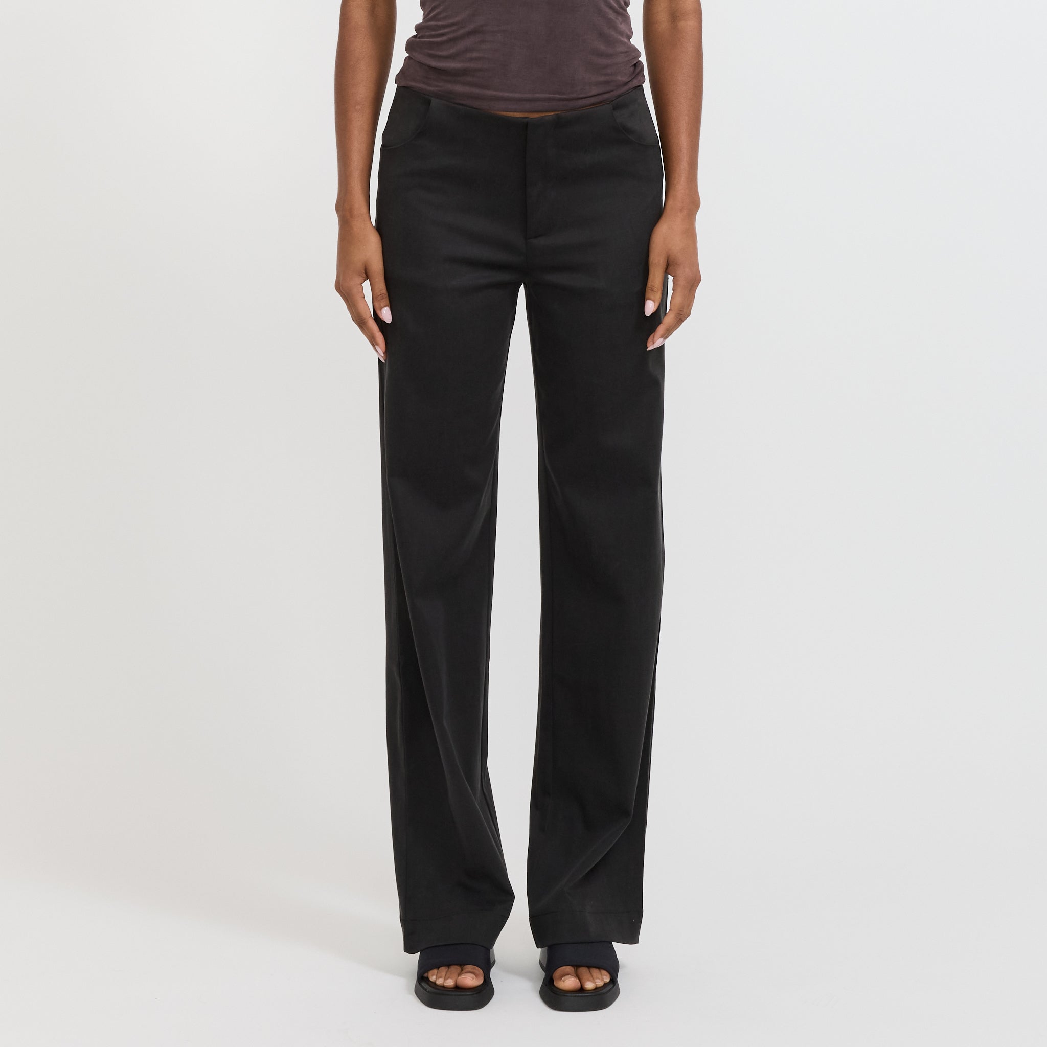 Peachy Den | Twiggy Travel Trouser Onyx | Maplestore