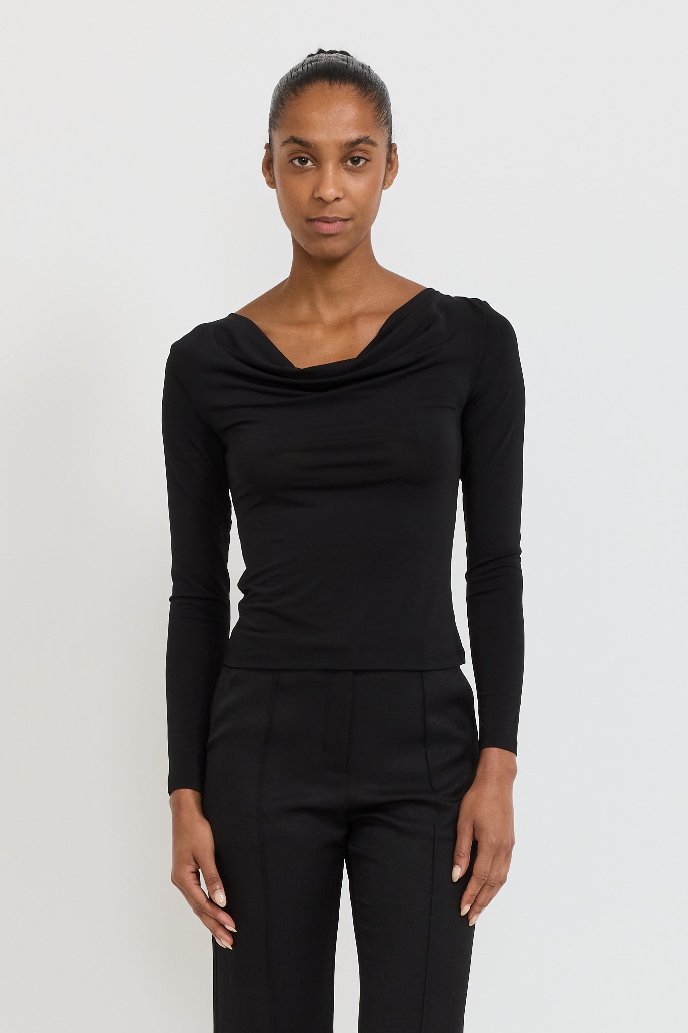 Permanent Vacation | Debut Top Black | Maplestore