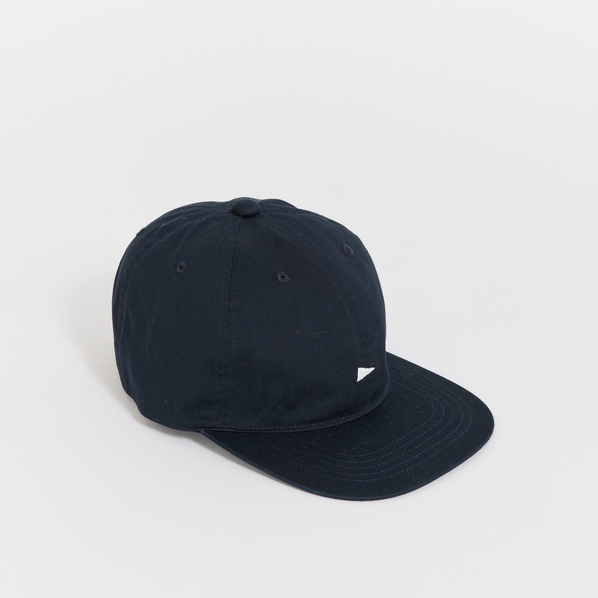 Pennant Twill Cap Navy/White