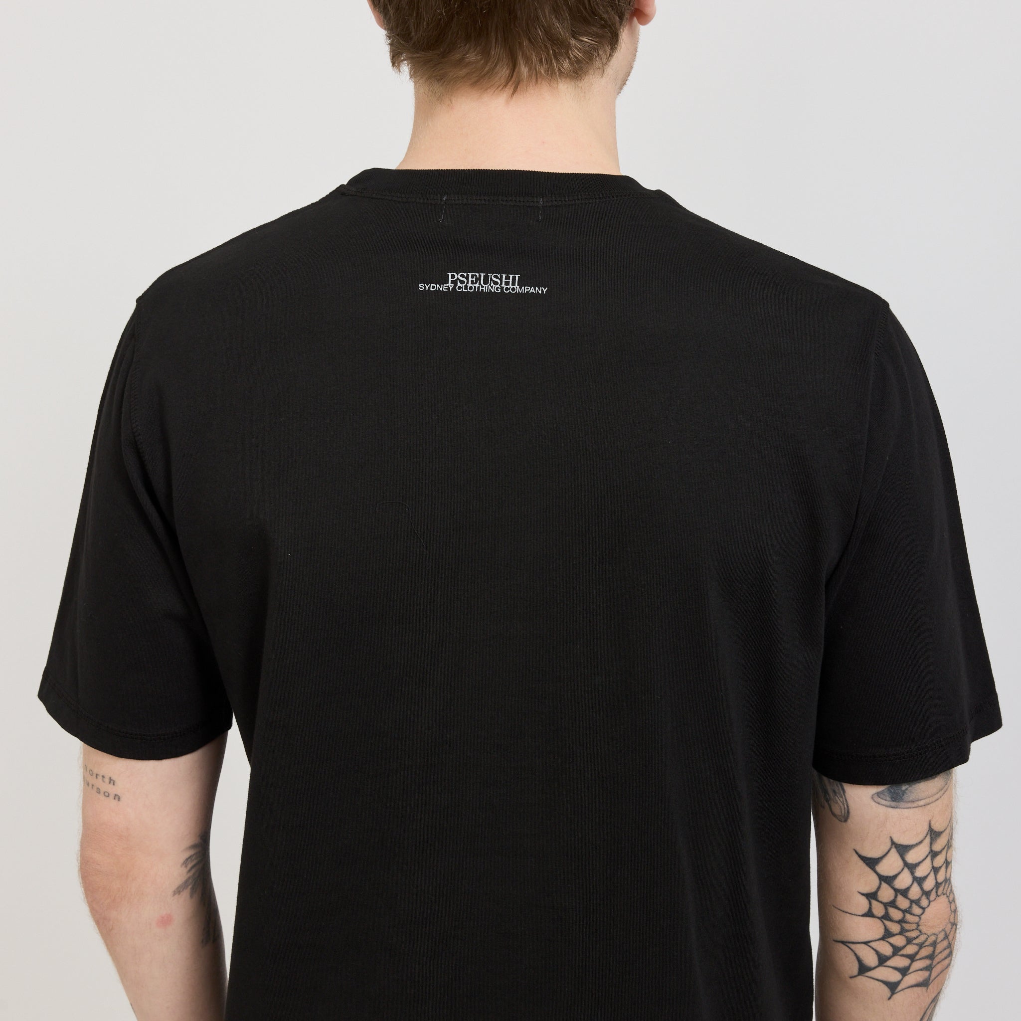 Pseushi | Coverstitch Tee Black | Maplestore